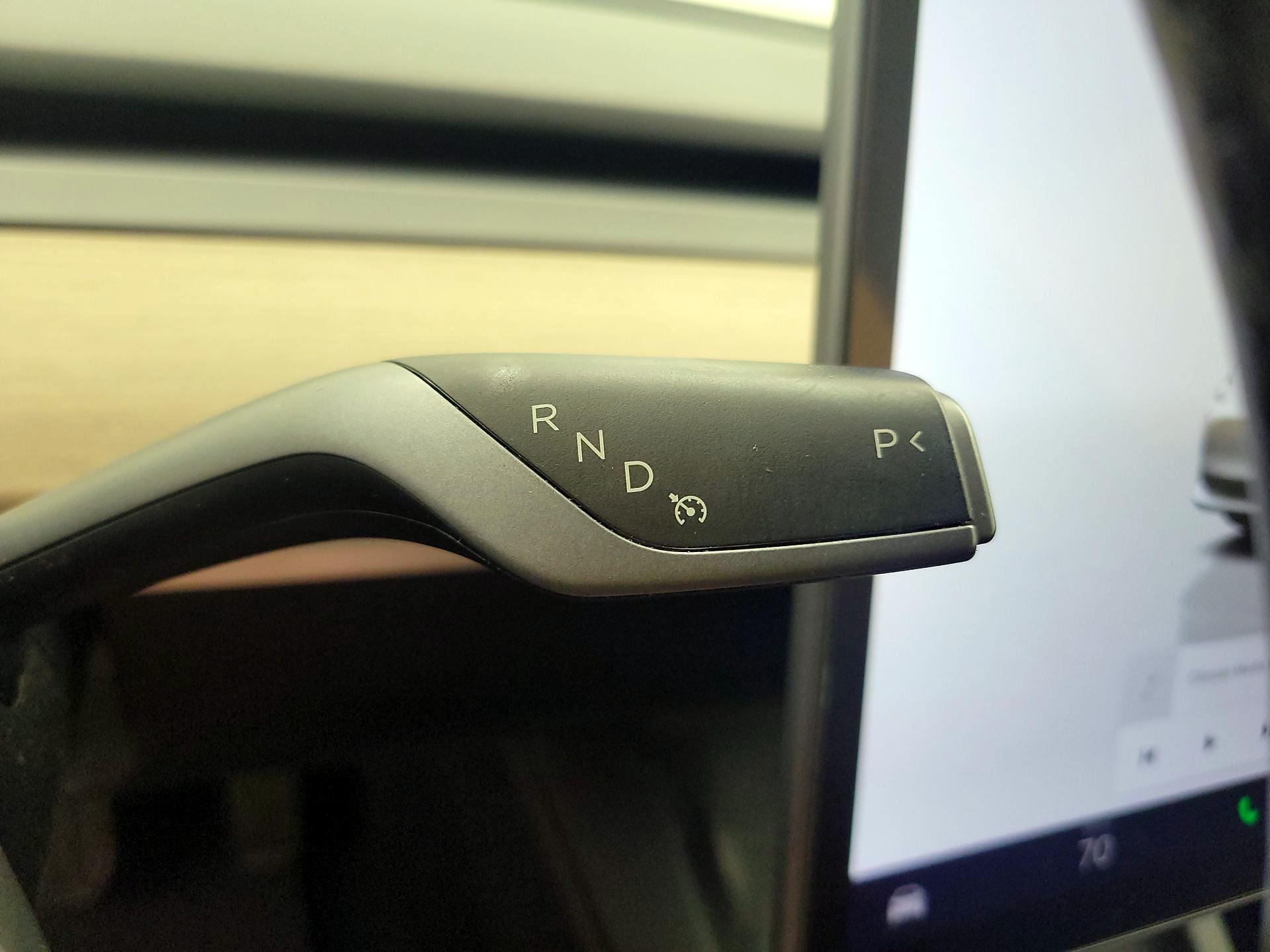 Thumbnail: 2023 Tesla Model 3 - 17