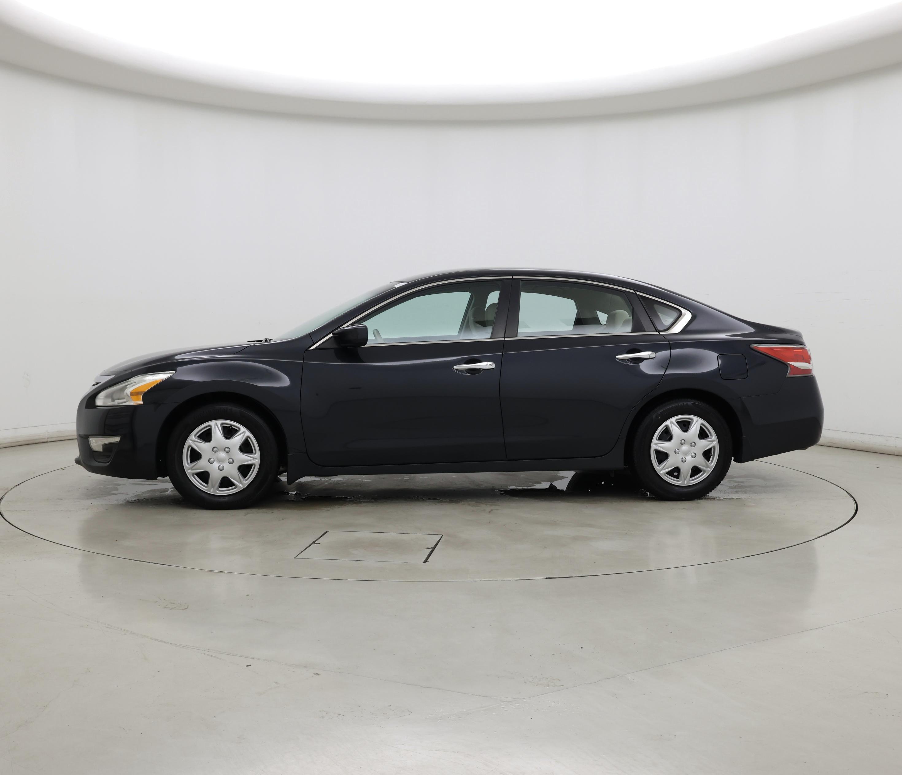 Thumbnail: 2015 Nissan Altima - 3