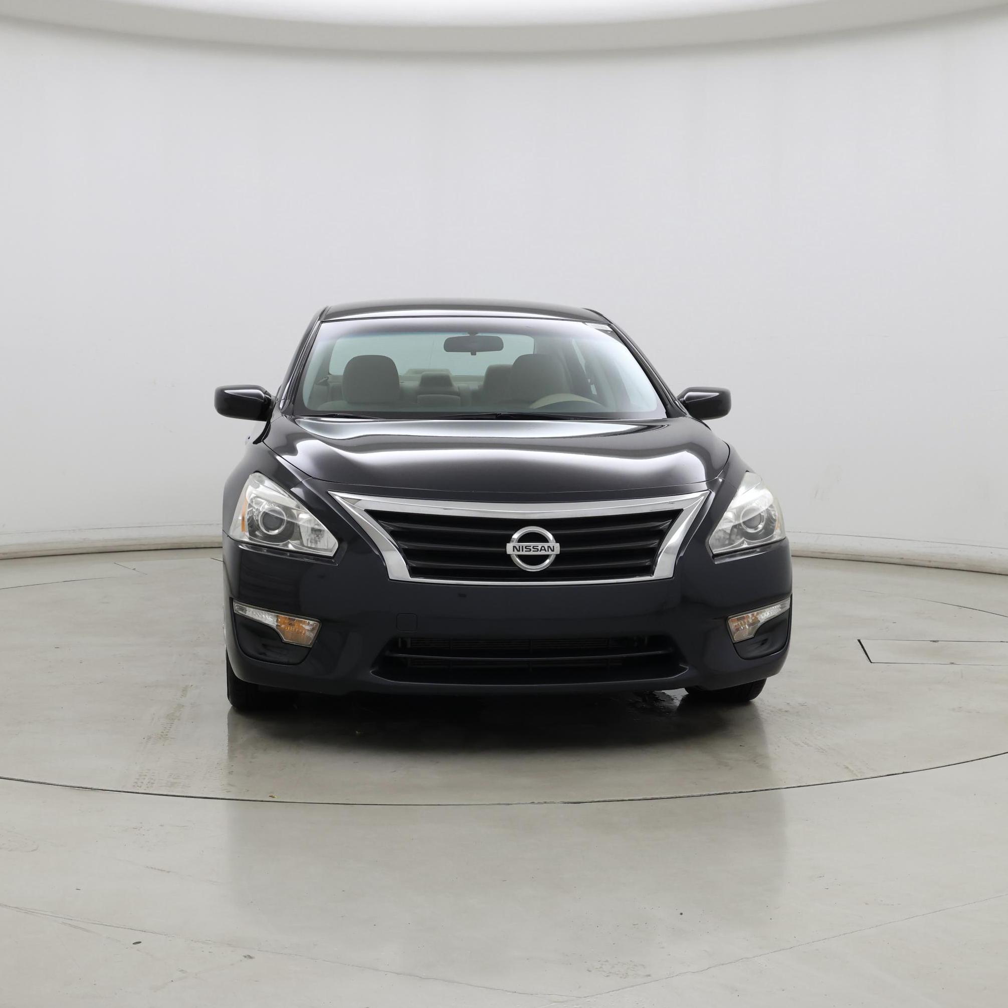 Thumbnail: 2015 Nissan Altima - 5