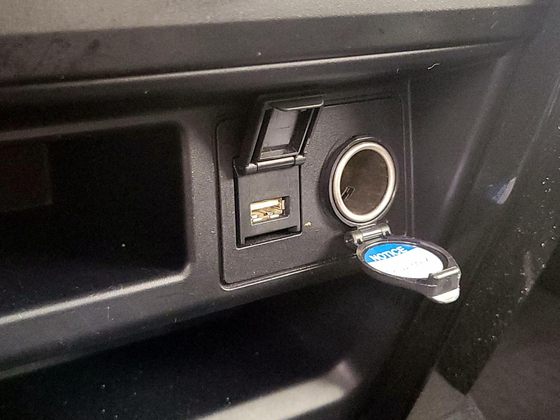 Thumbnail: 2021 Toyota 4Runner - 19