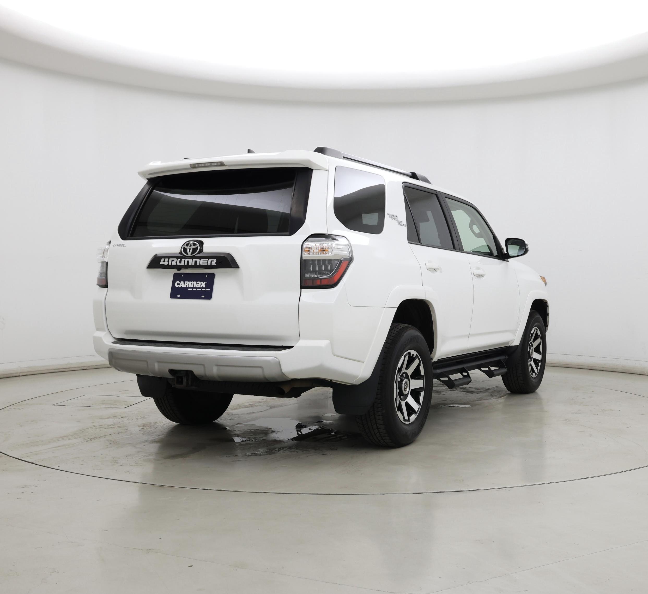 Thumbnail: 2021 Toyota 4Runner - 8