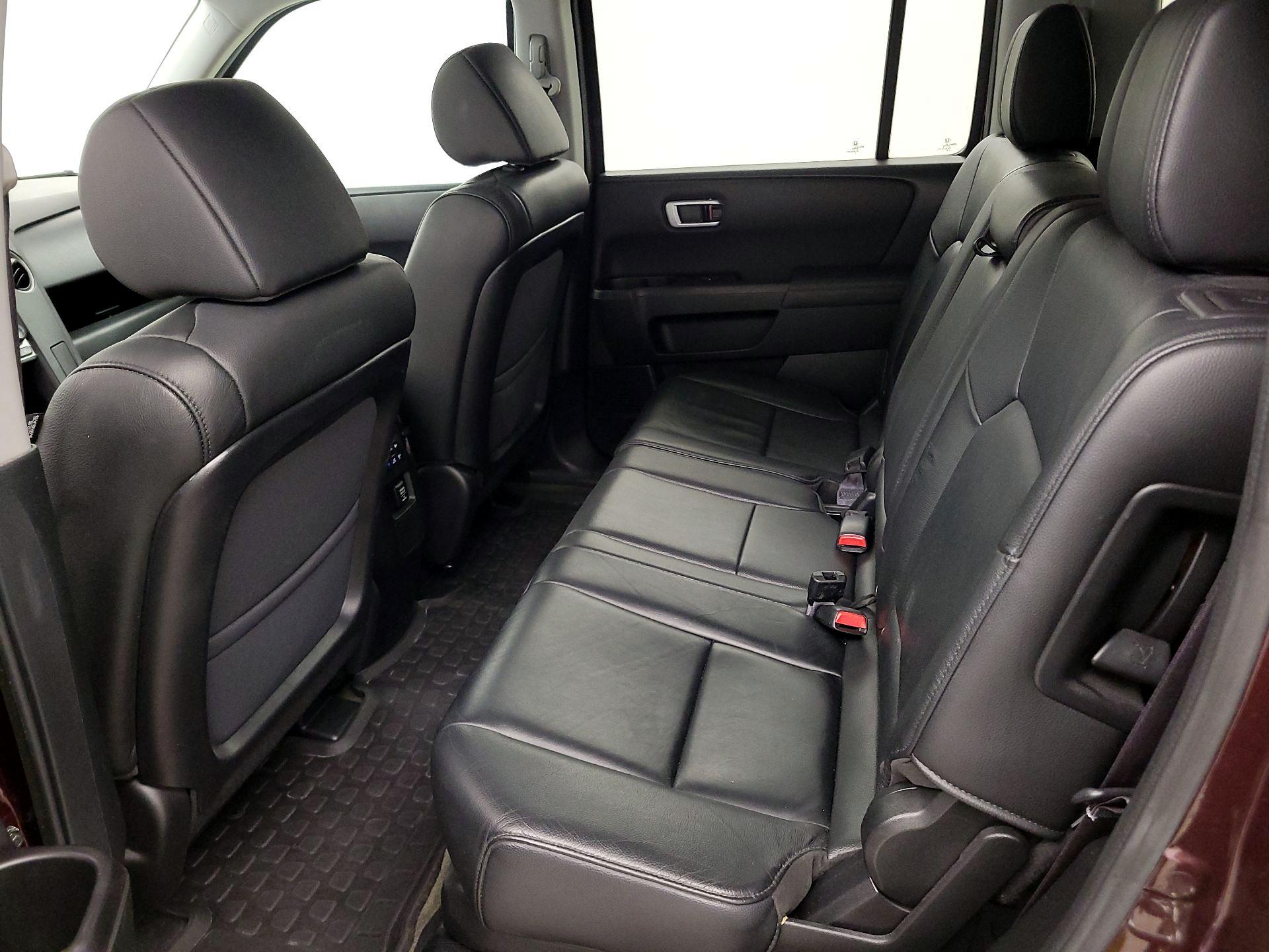 Thumbnail: 2015 Honda Pilot - 20