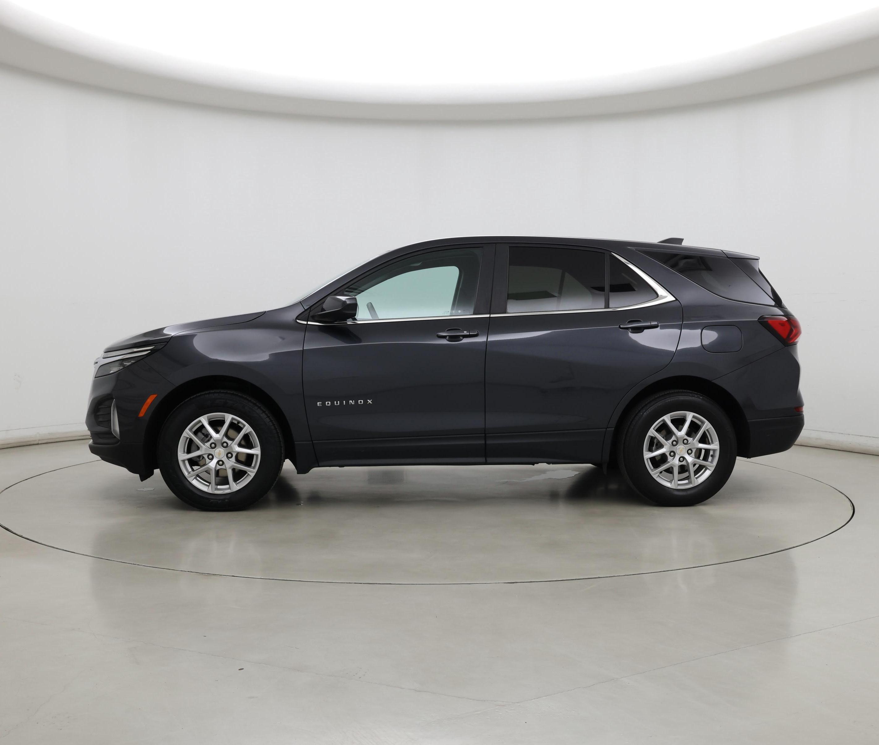 Thumbnail: 2023 Chevrolet Equinox - 3