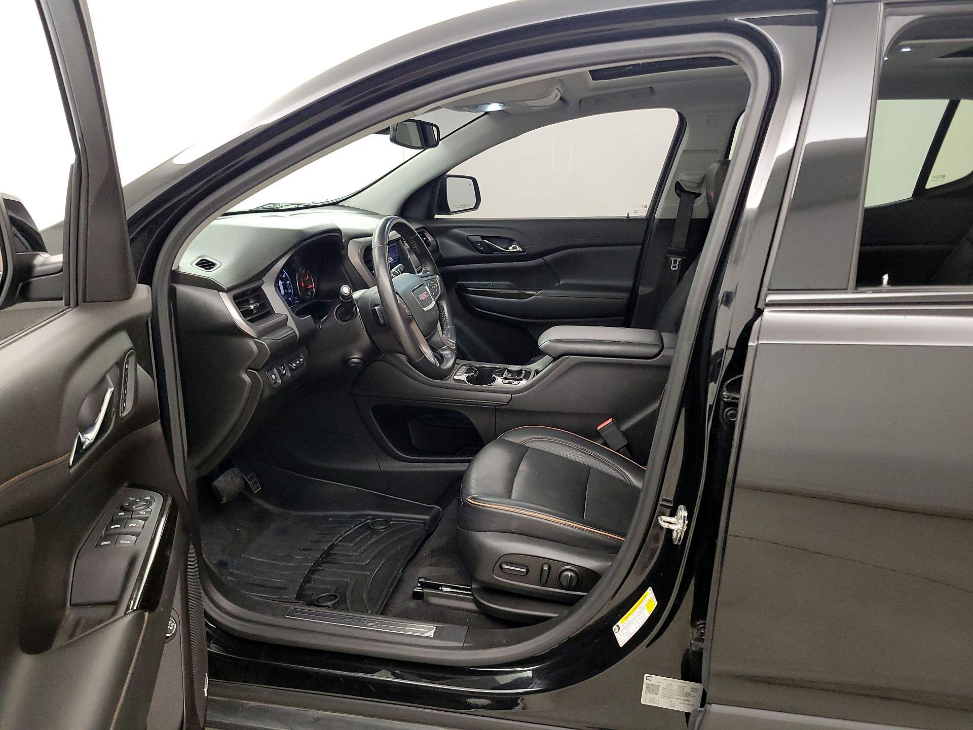 Thumbnail: 2022 GMC Acadia - 11