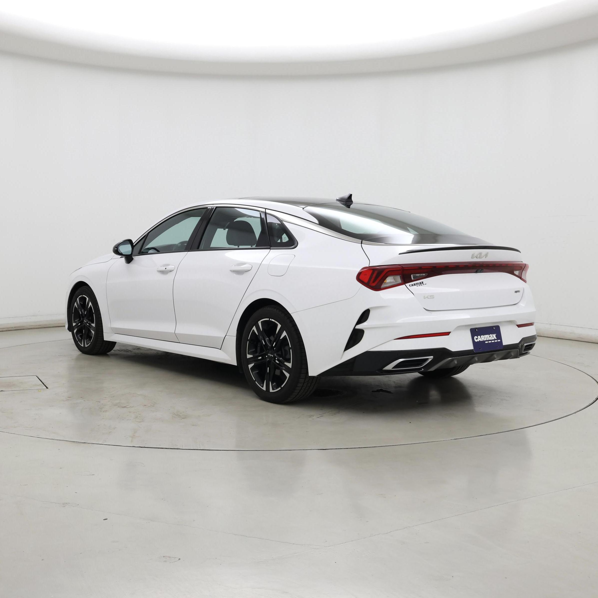 Thumbnail: 2023 Kia K5 - 2