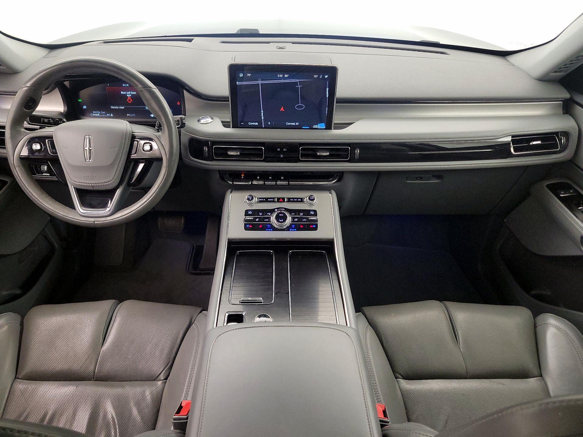 Thumbnail: 2020 Lincoln Aviator - 9