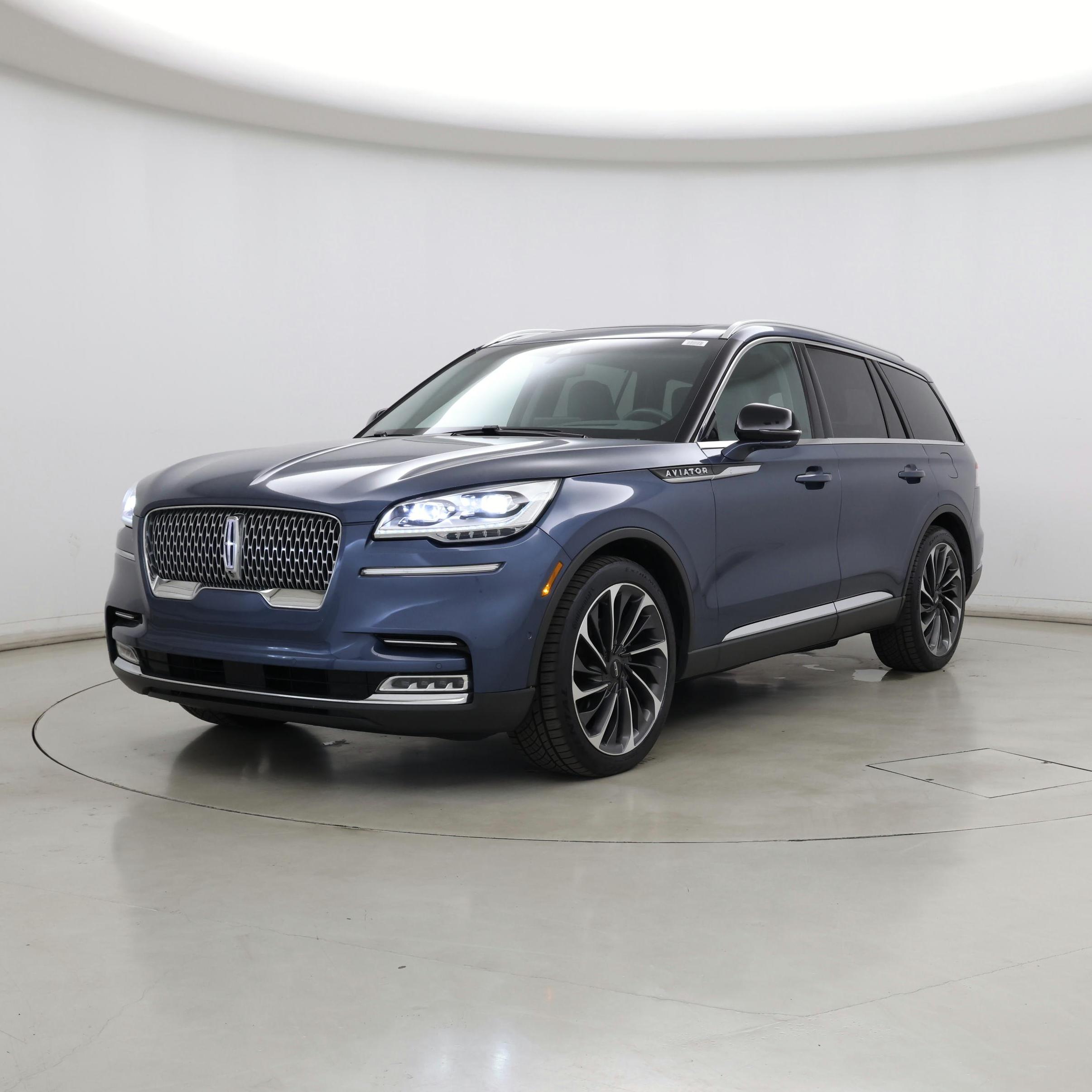 Thumbnail: 2020 Lincoln Aviator - 4