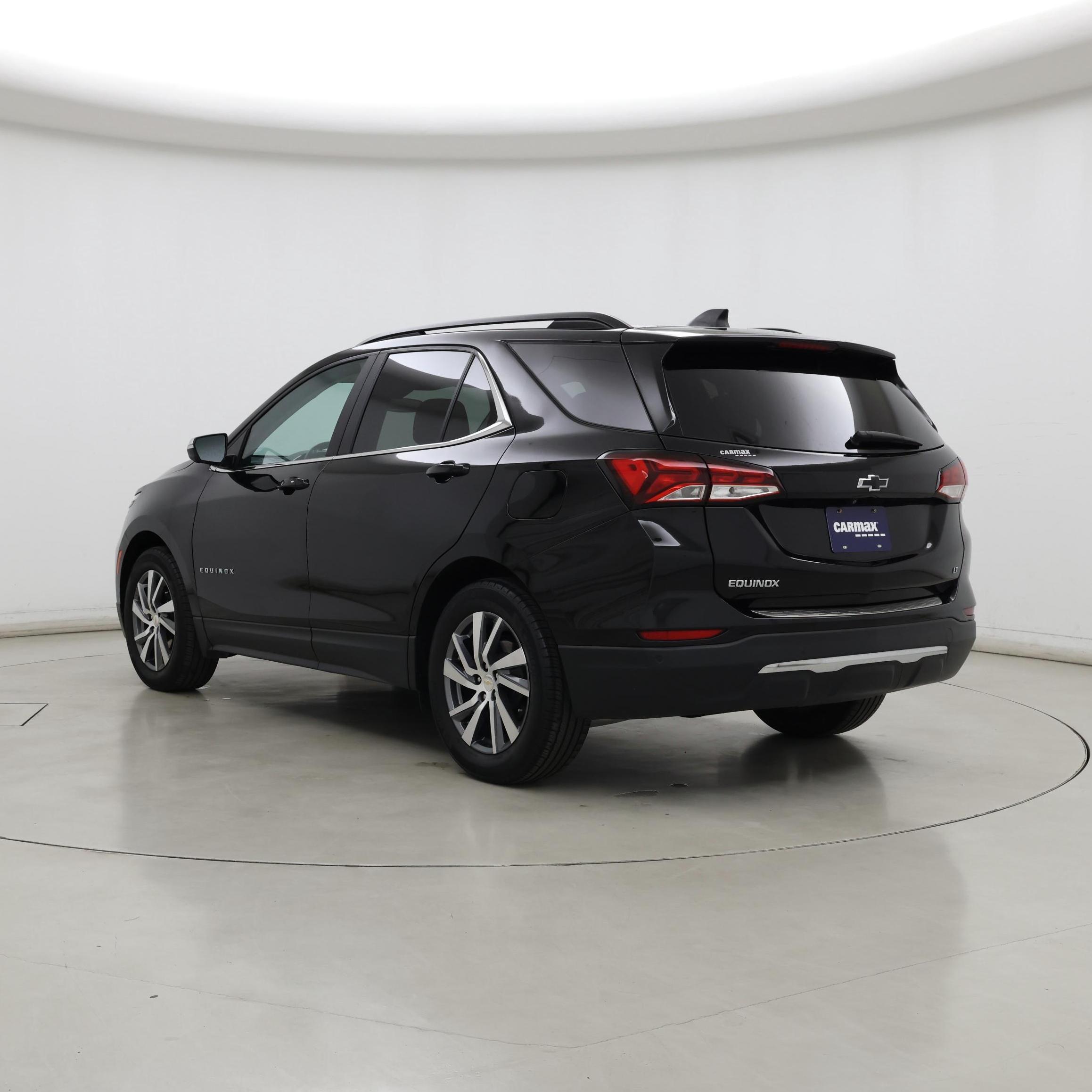 Thumbnail: 2022 Chevrolet Equinox - 2