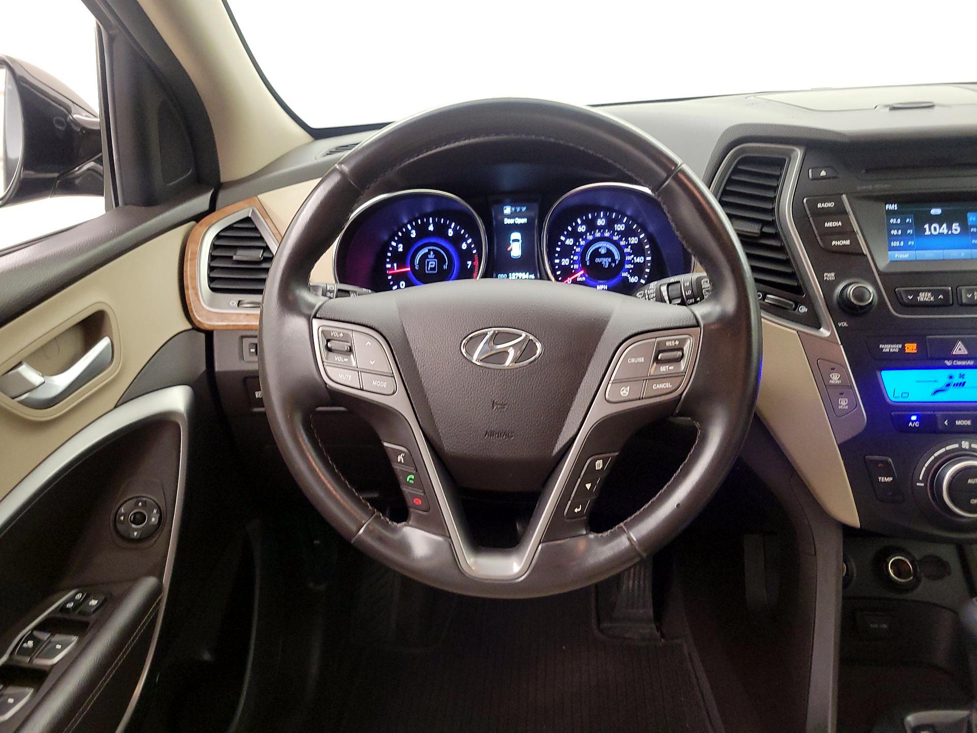 Thumbnail: 2014 Hyundai Santa Fe - 10