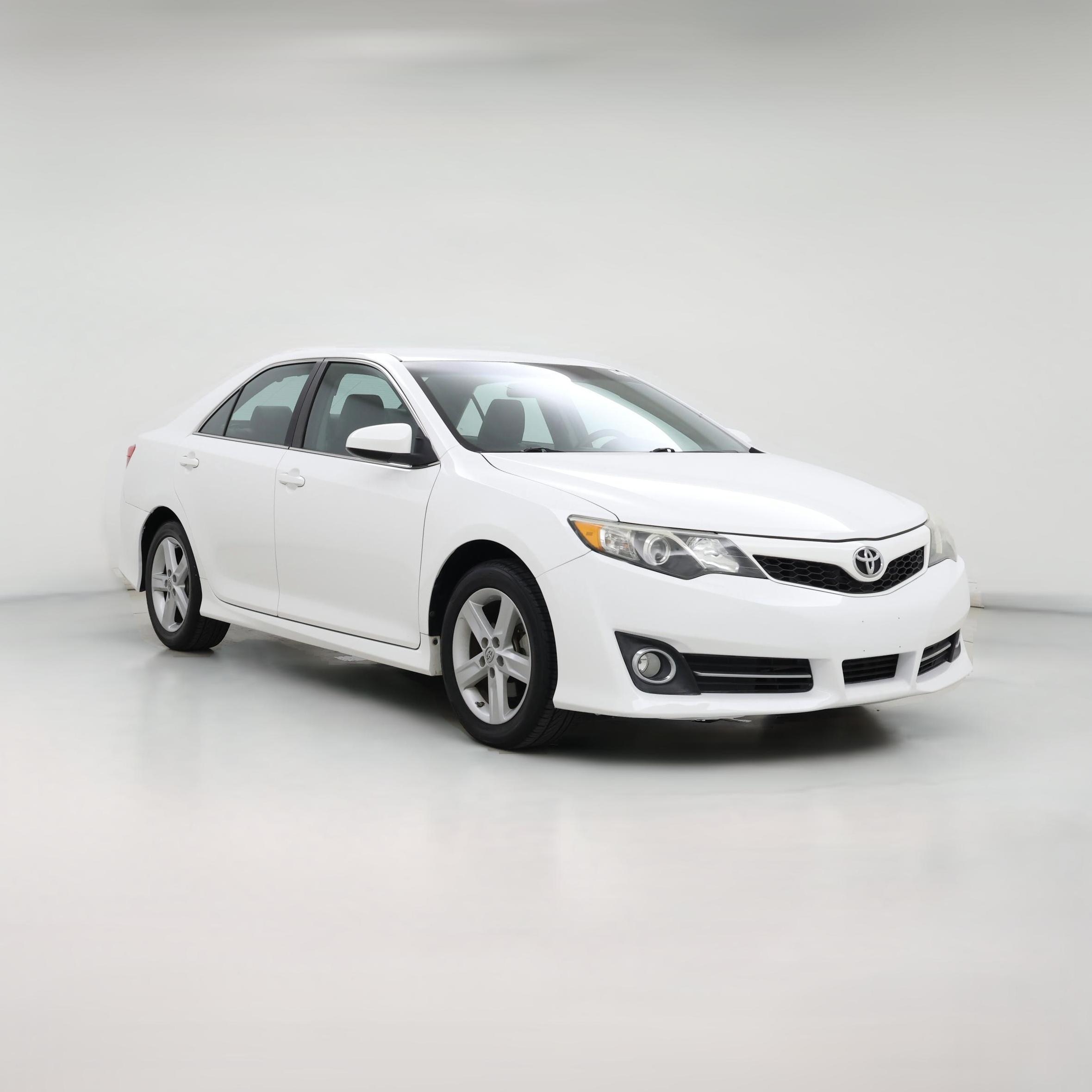 Thumbnail: 2014 Toyota Camry - 1