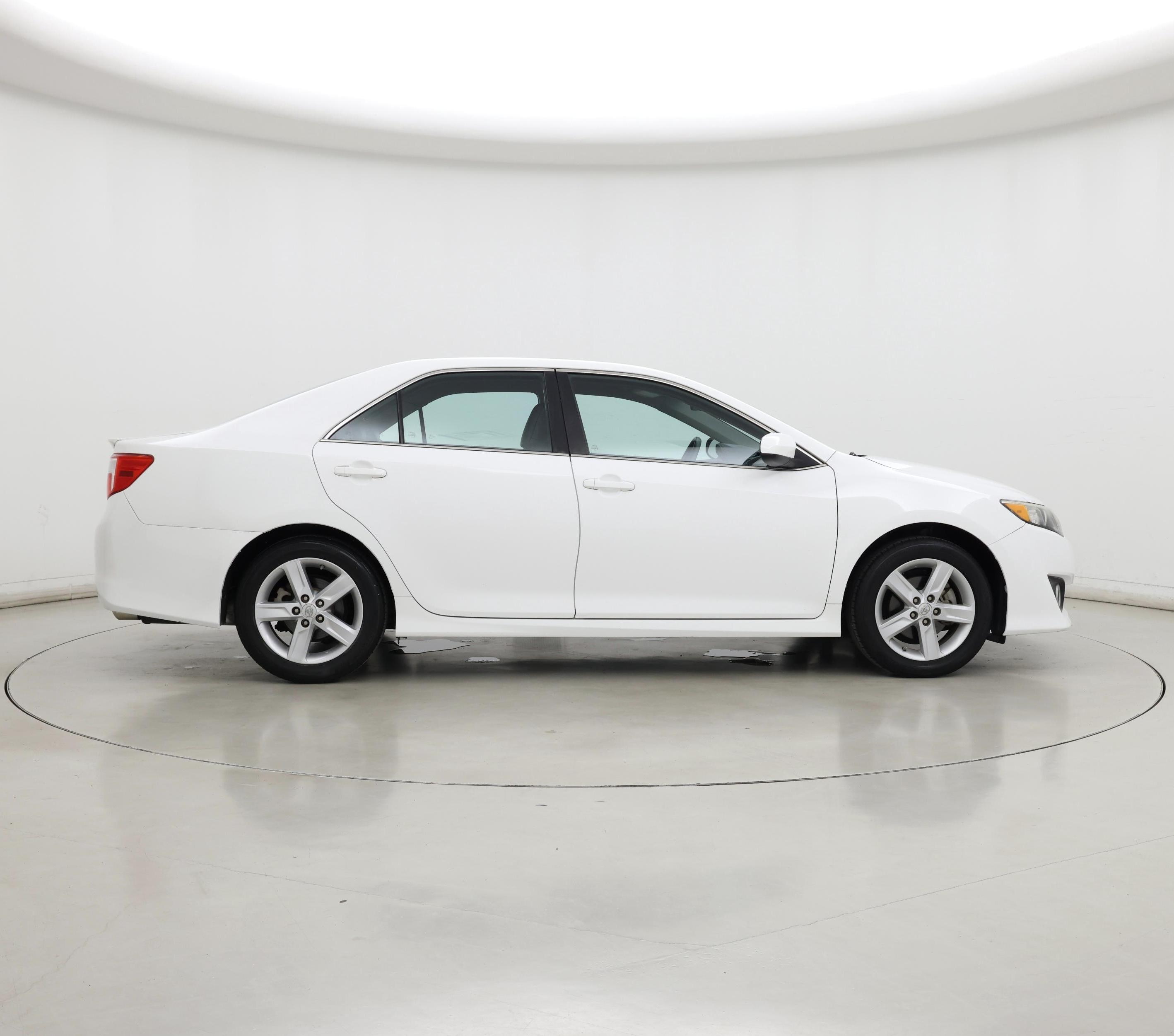 Thumbnail: 2014 Toyota Camry - 7
