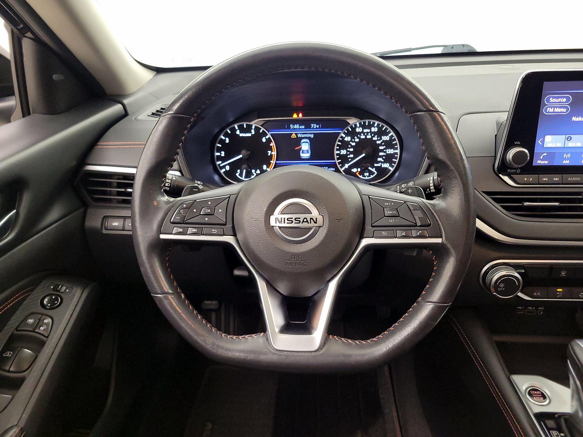 Thumbnail: 2022 Nissan Altima - 10