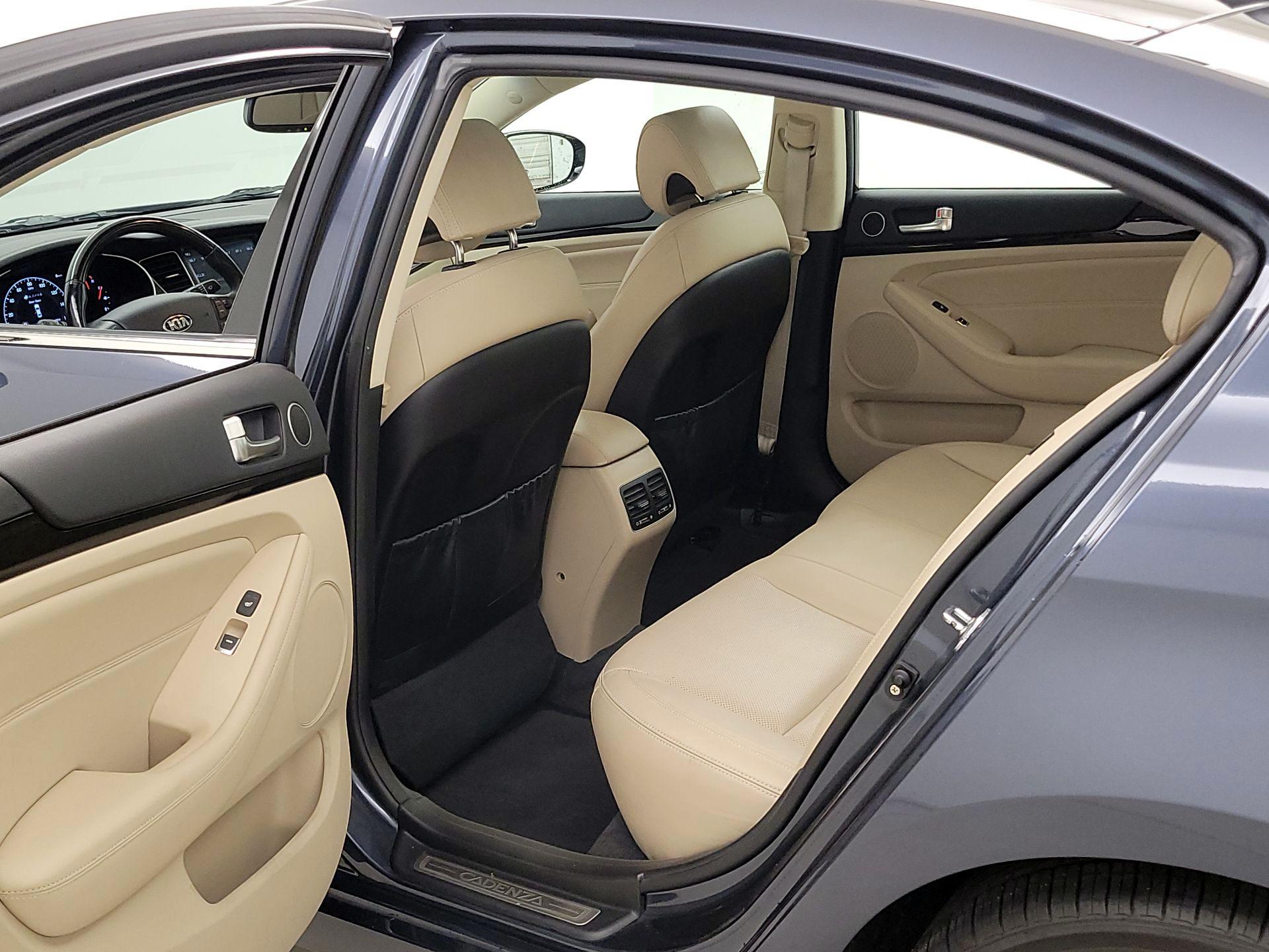 Thumbnail: 2014 Kia Cadenza - 20