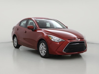 Red 2017 Toyota Yaris iA