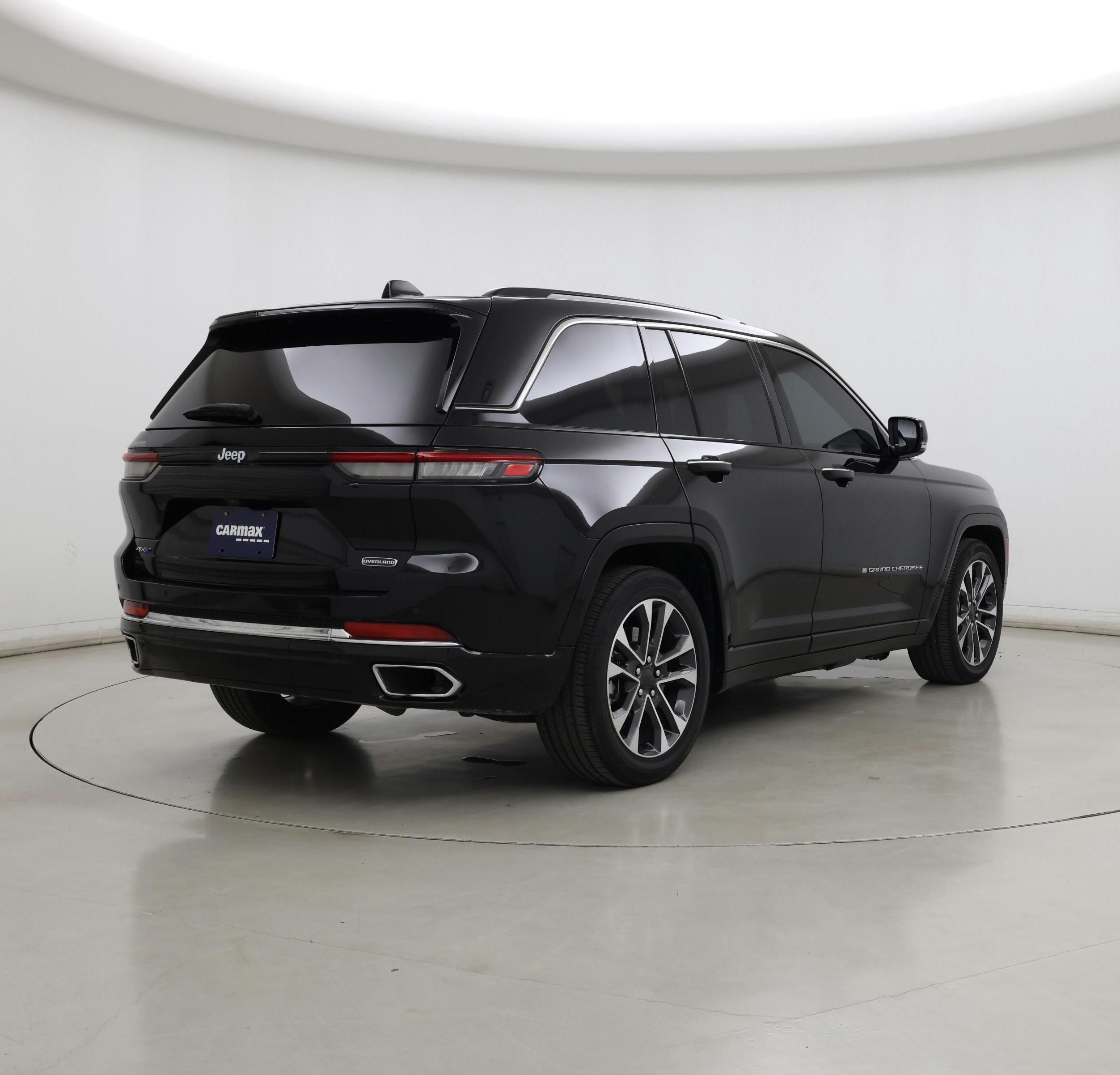 Thumbnail: 2023 Jeep Grand Cherokee - 8