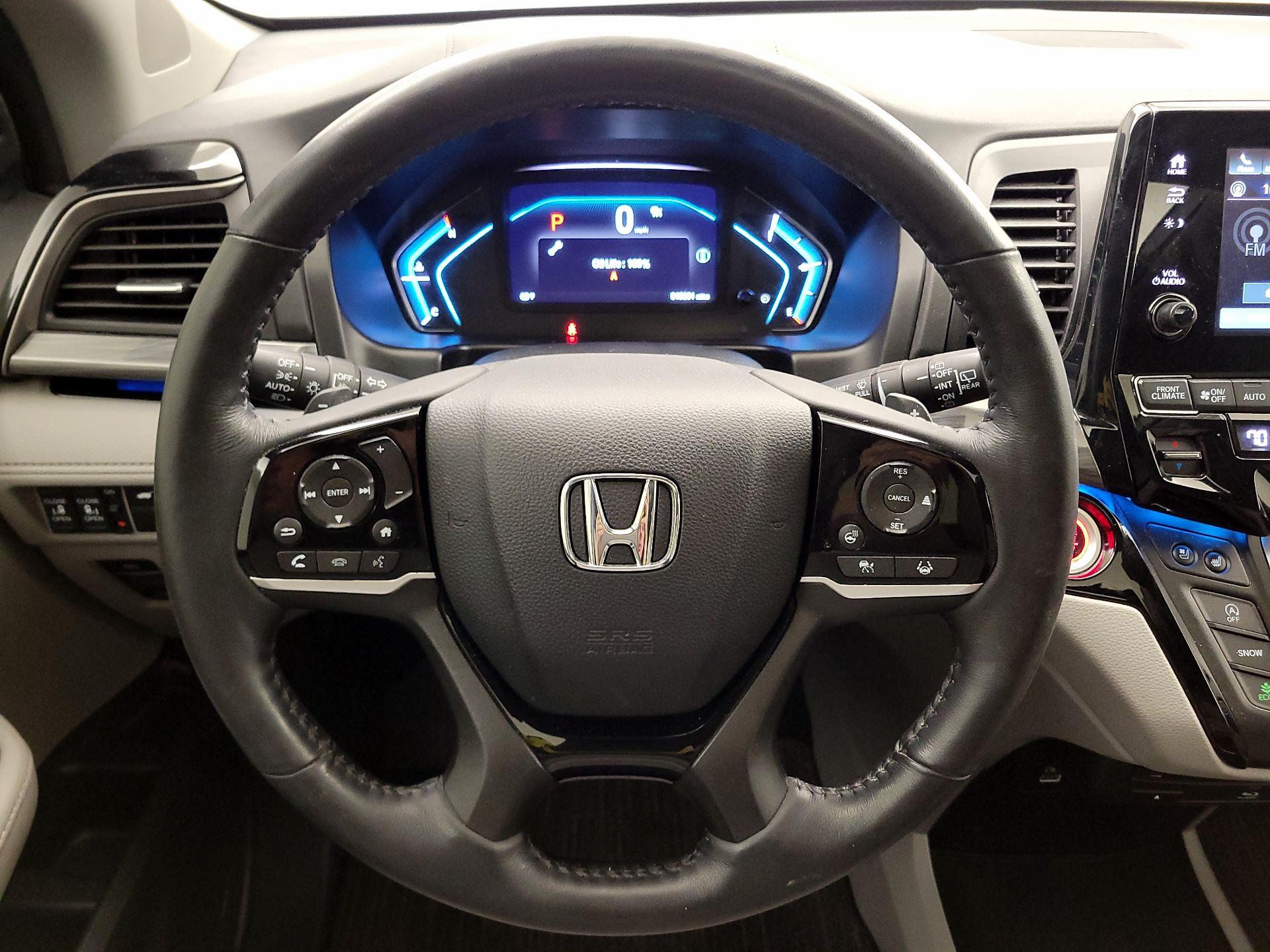 Thumbnail: 2023 Honda Odyssey - 10