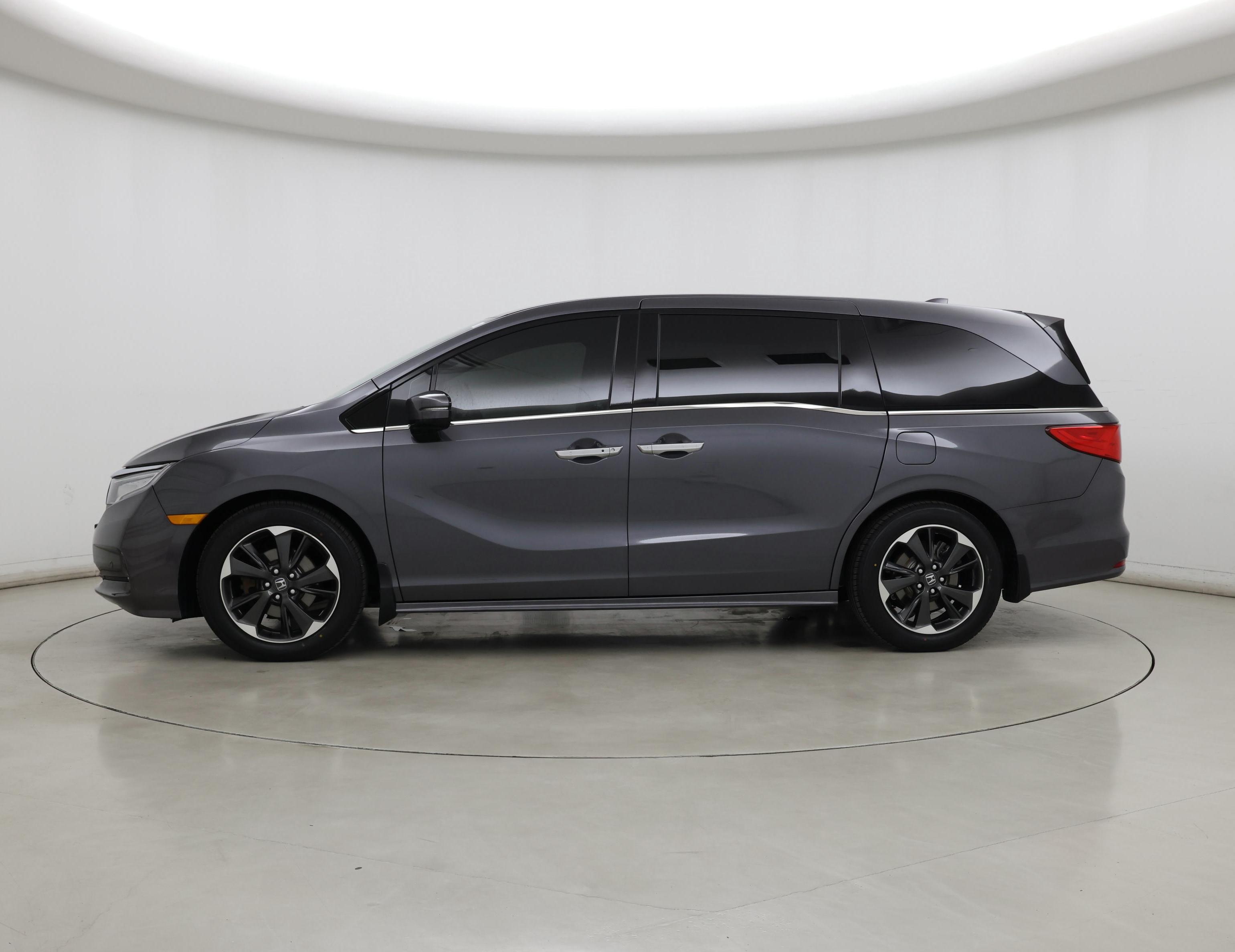 Thumbnail: 2023 Honda Odyssey - 3