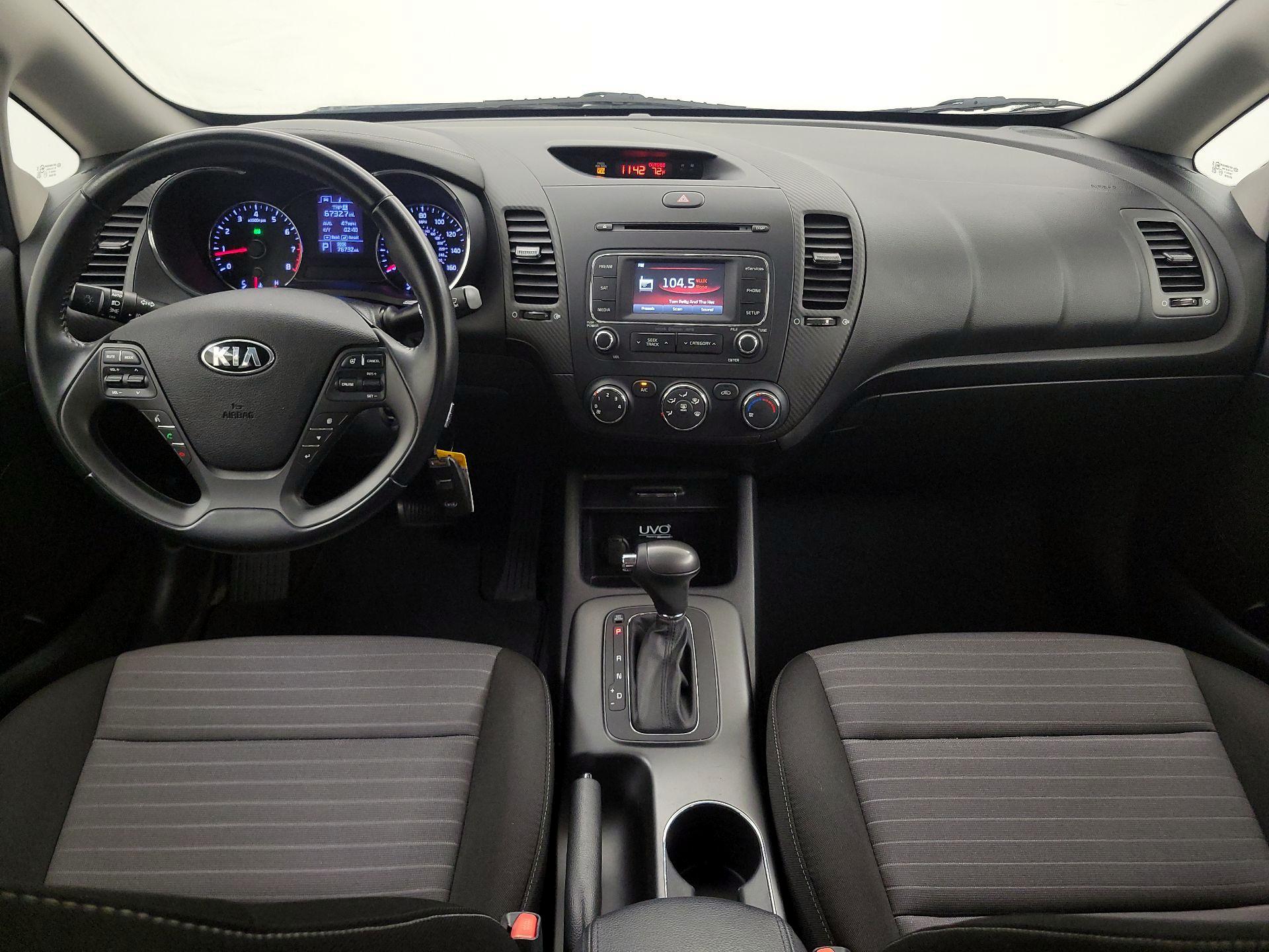 Thumbnail: 2015 Kia Forte - 9