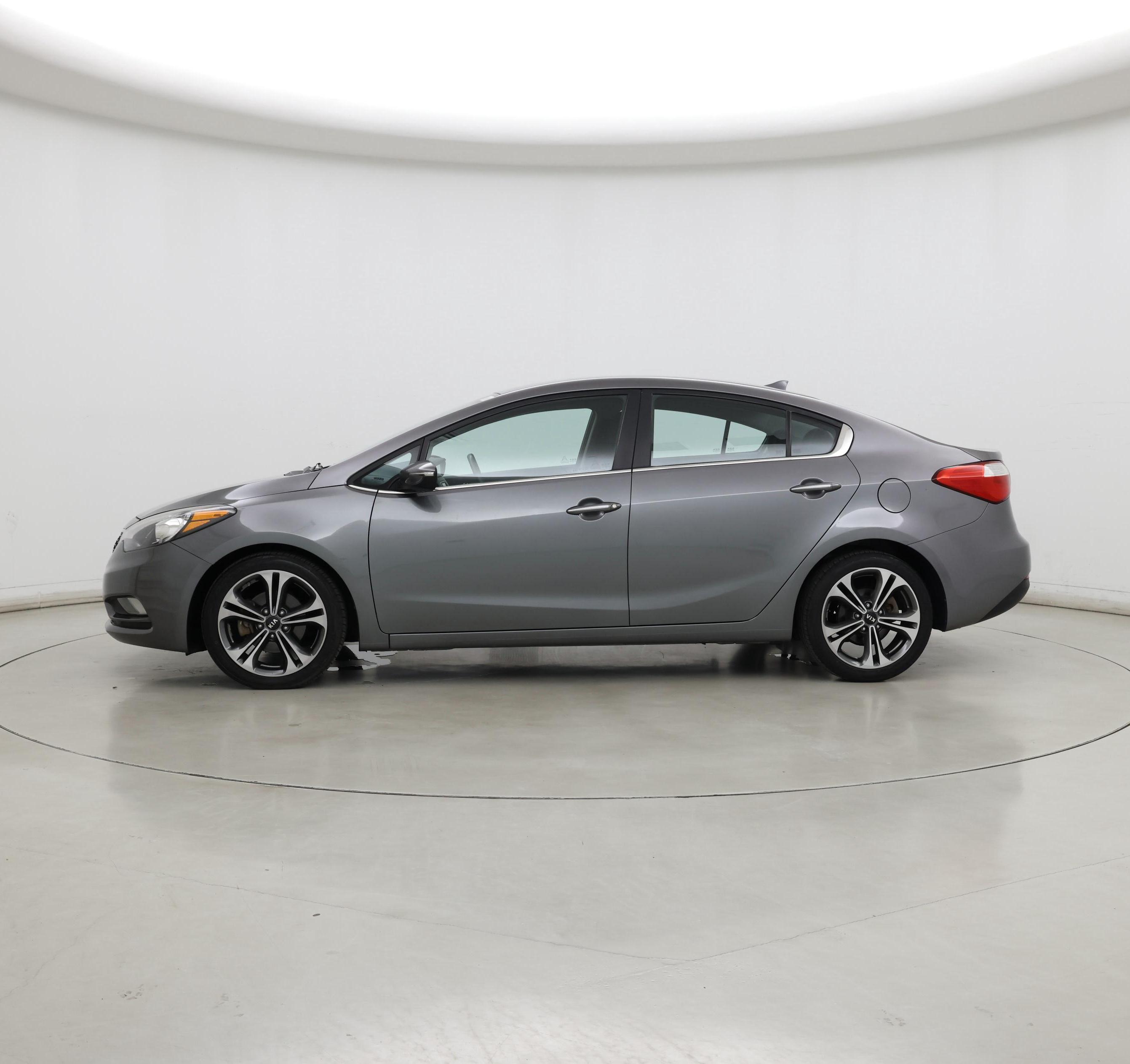 Thumbnail: 2015 Kia Forte - 3