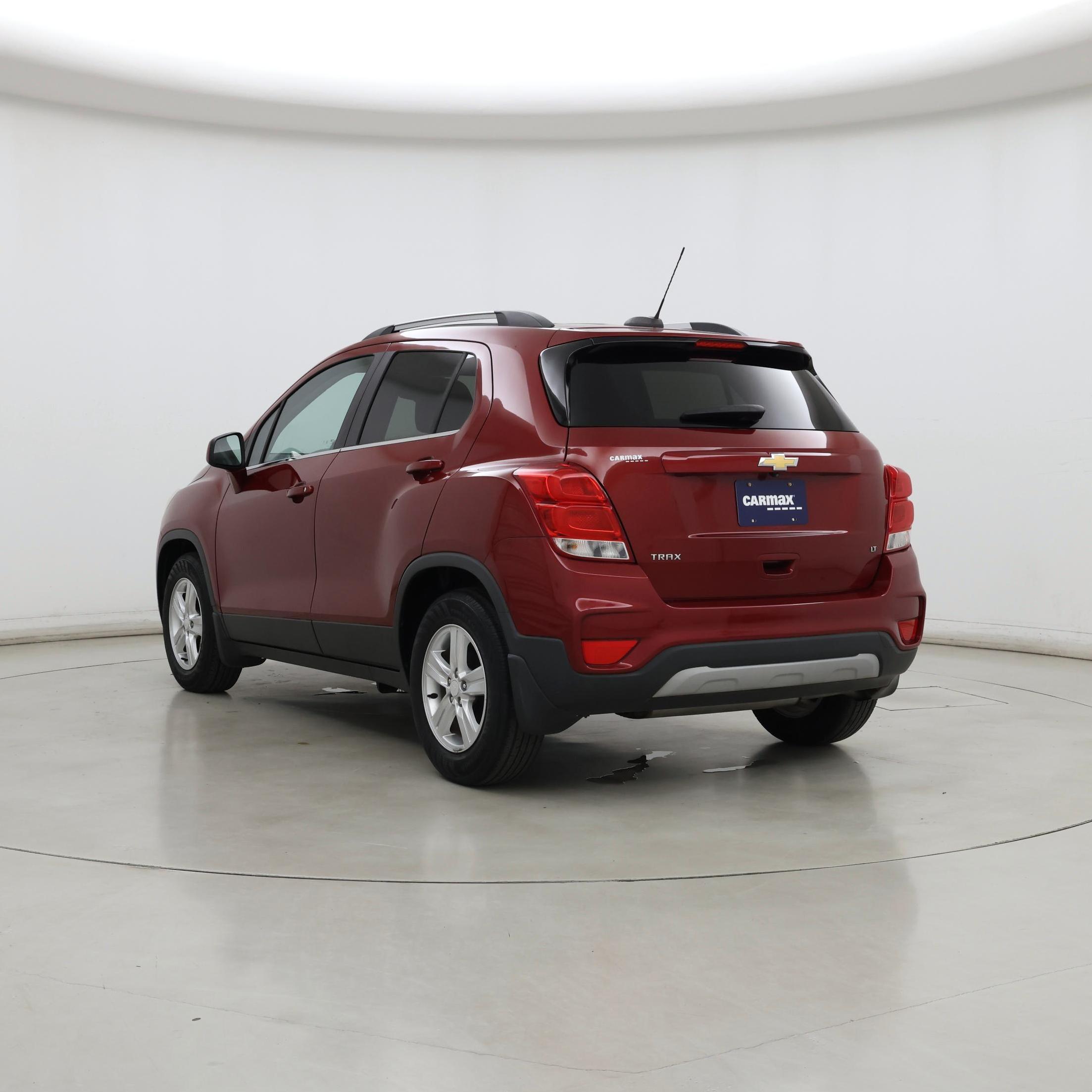 Thumbnail: 2018 Chevrolet Trax - 2