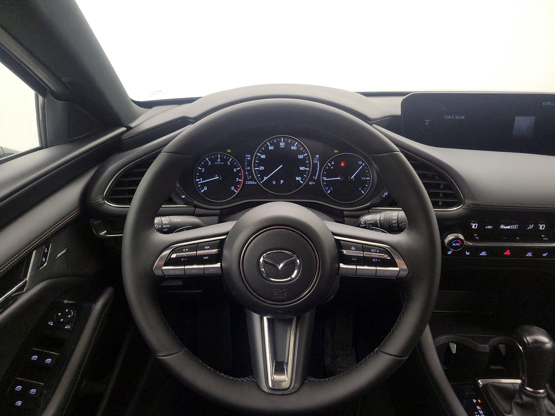 Thumbnail: 2022 Mazda Mazda3 - 10