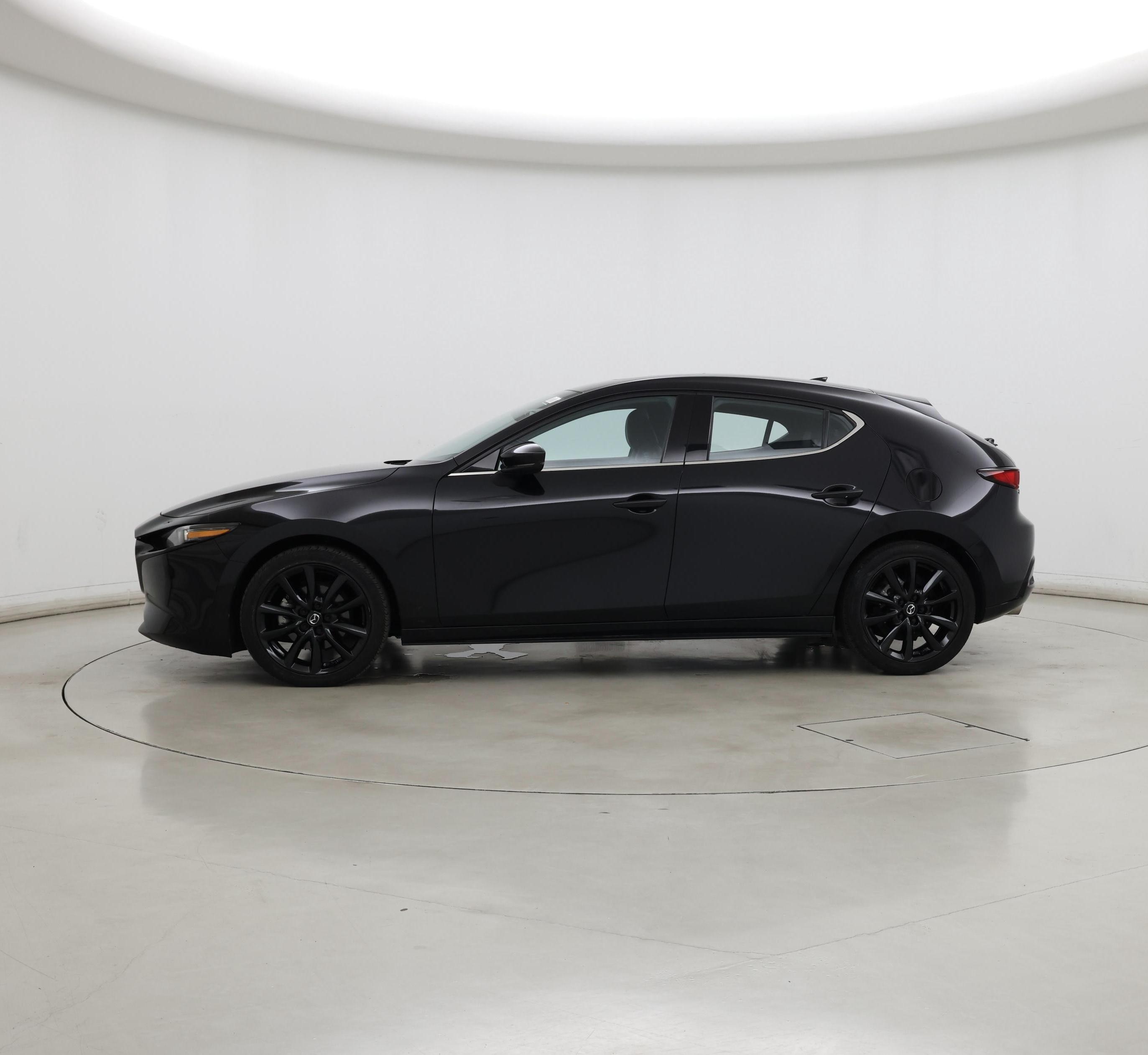 Thumbnail: 2022 Mazda Mazda3 - 3