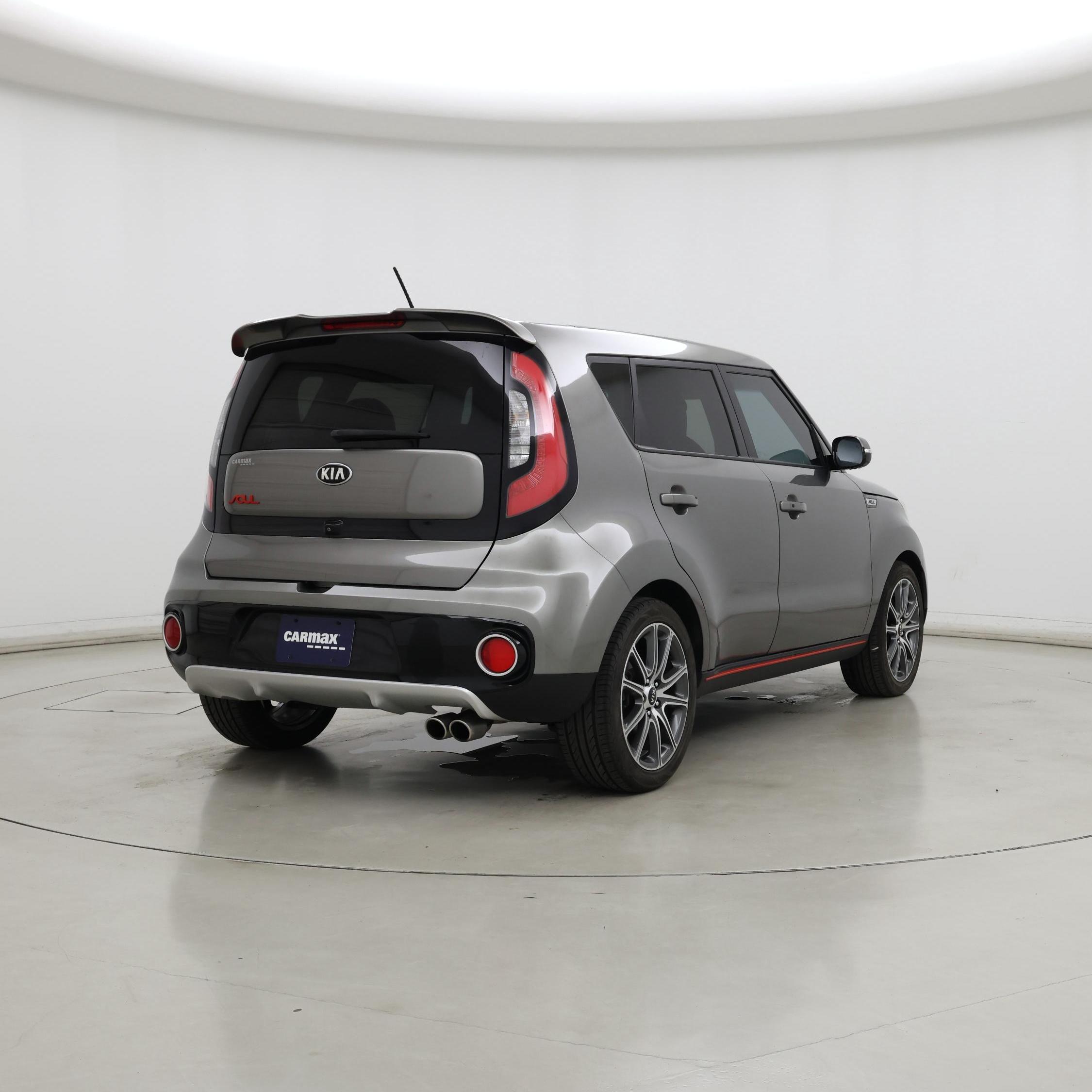Thumbnail: 2017 Kia Soul - 8