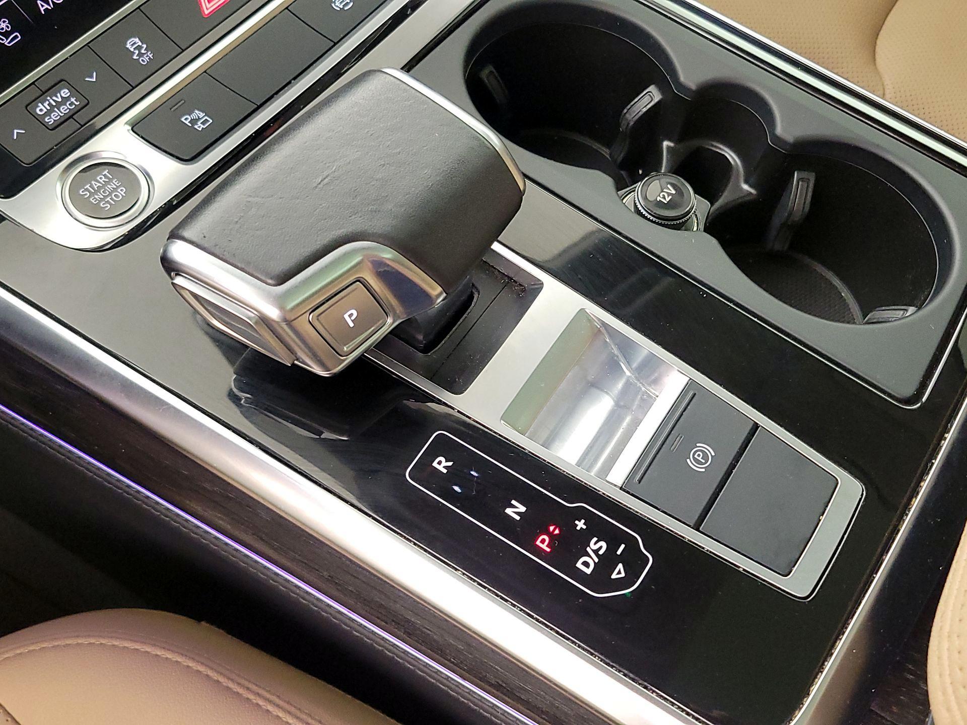 Thumbnail: 2022 Audi Q7 - 18