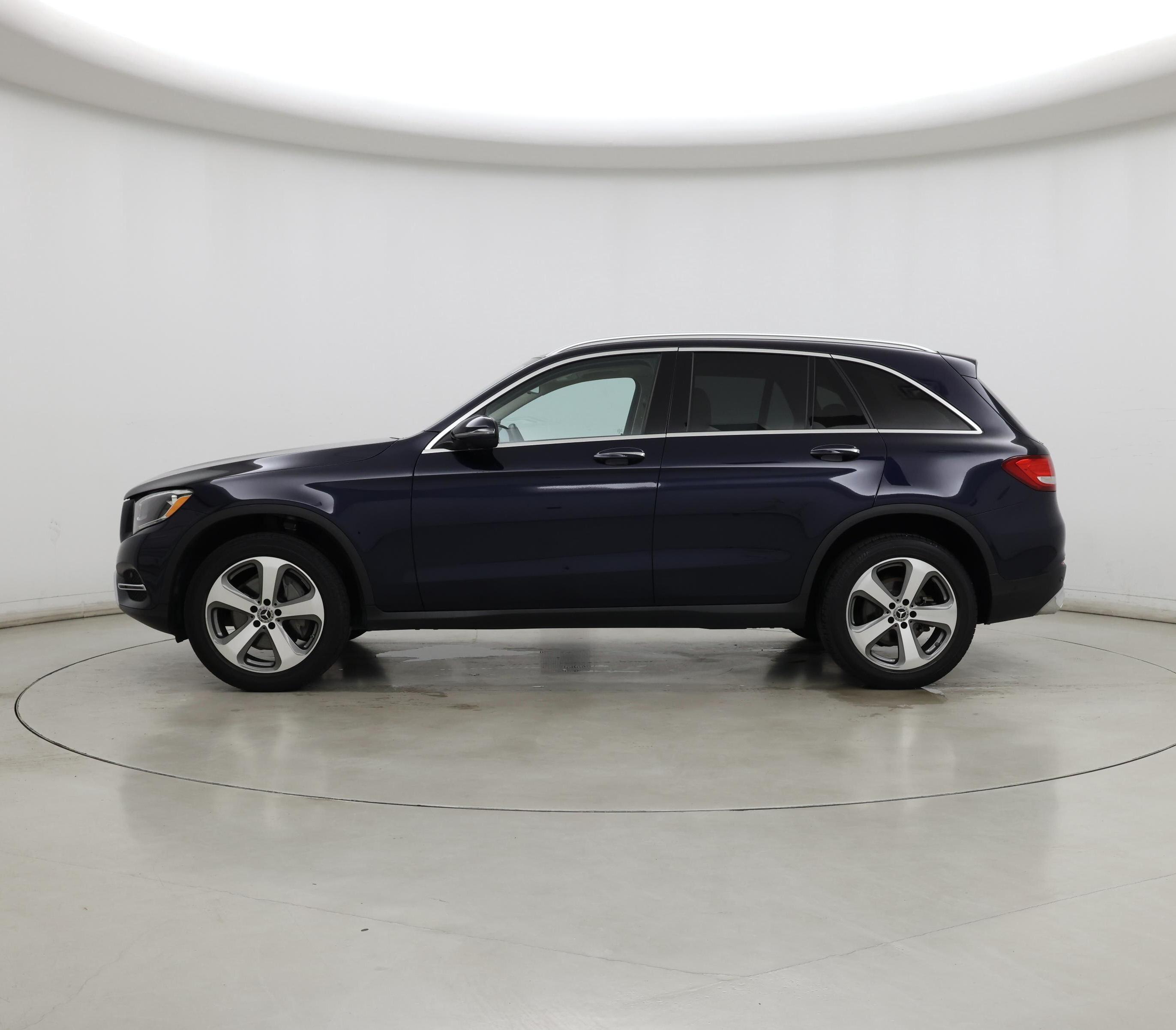 Thumbnail: 2018 Mercedes-Benz GLC - 3