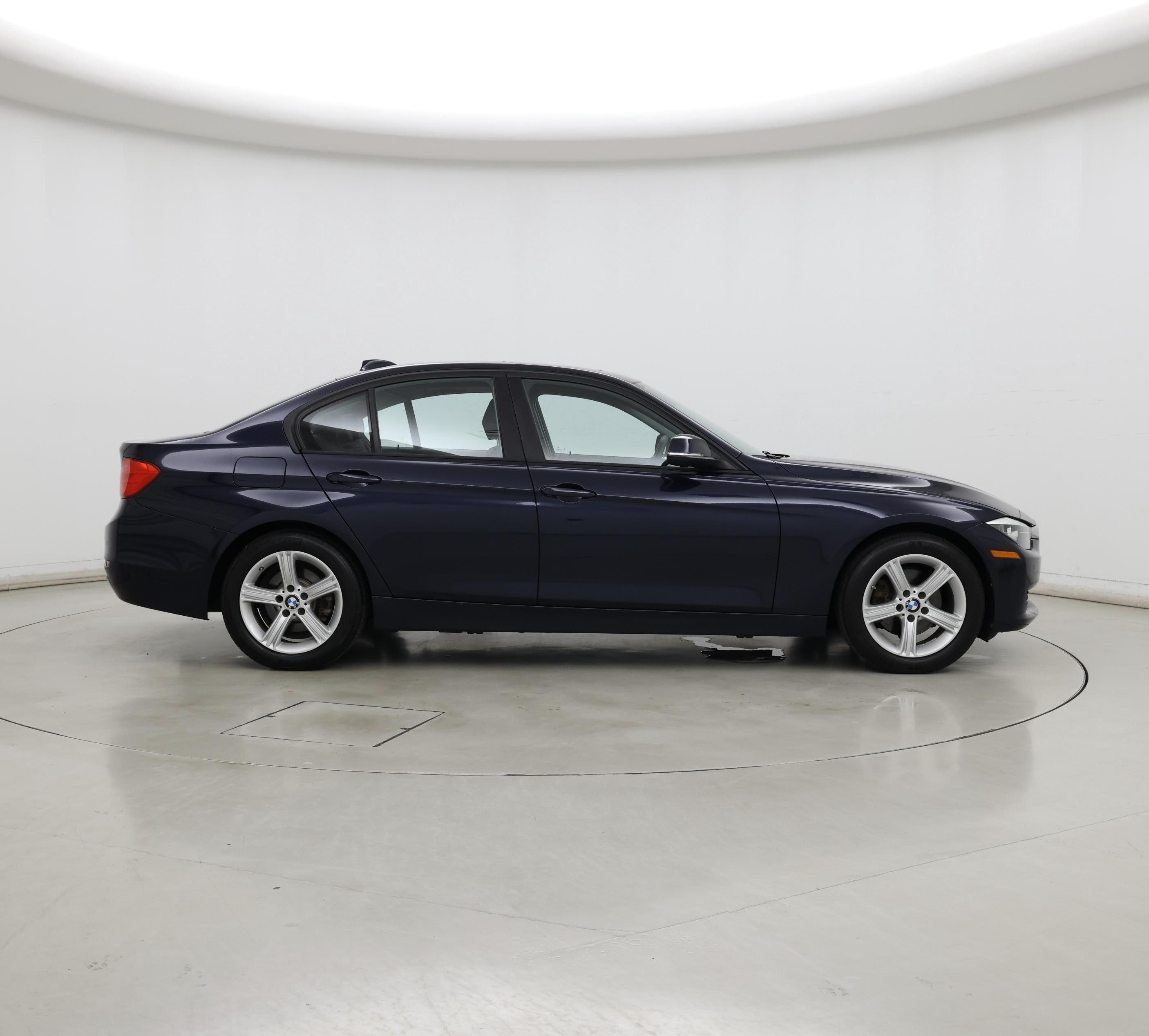 Thumbnail: 2015 BMW 3 Series - 7