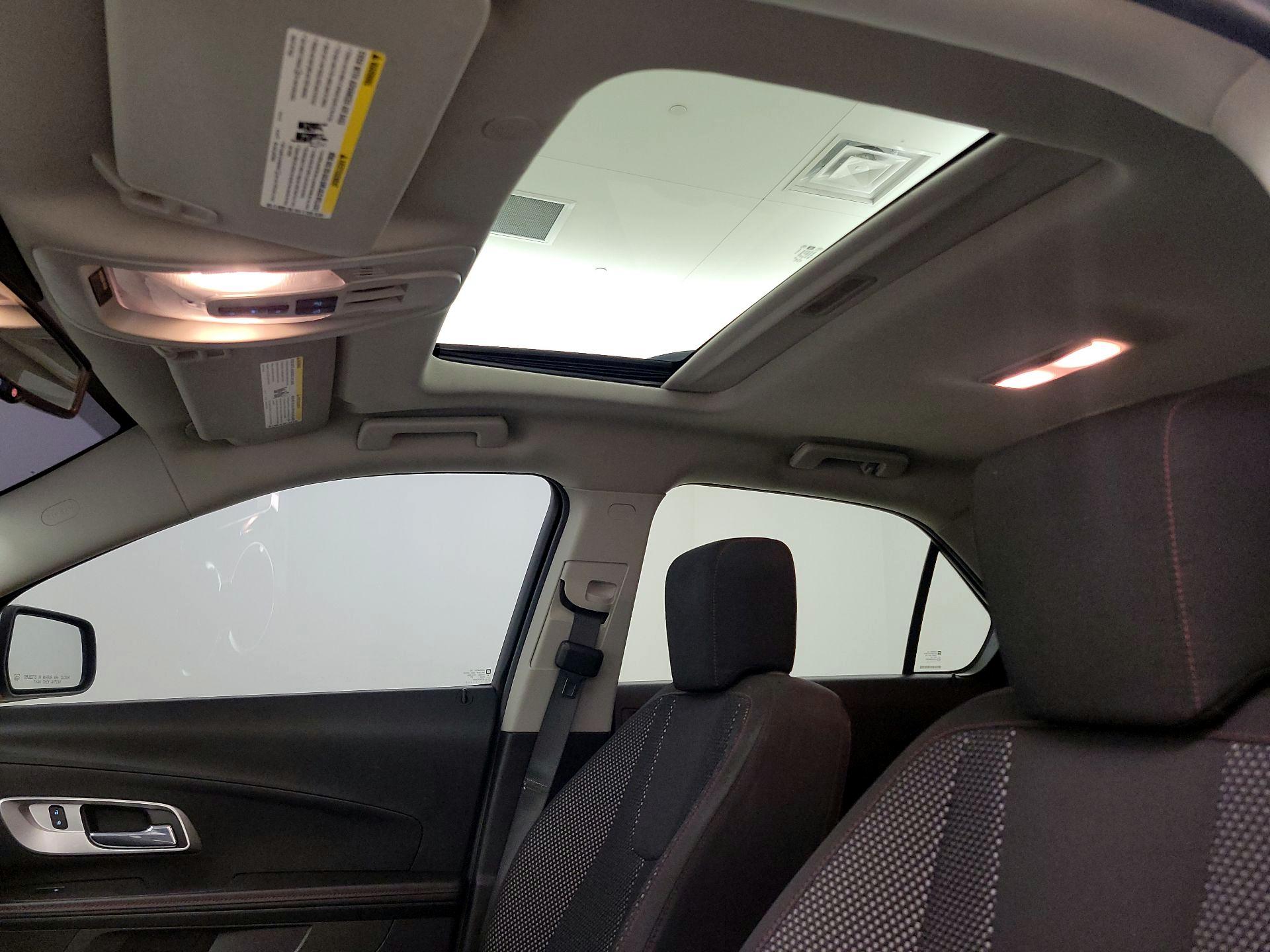 Thumbnail: 2015 Chevrolet Equinox - 18