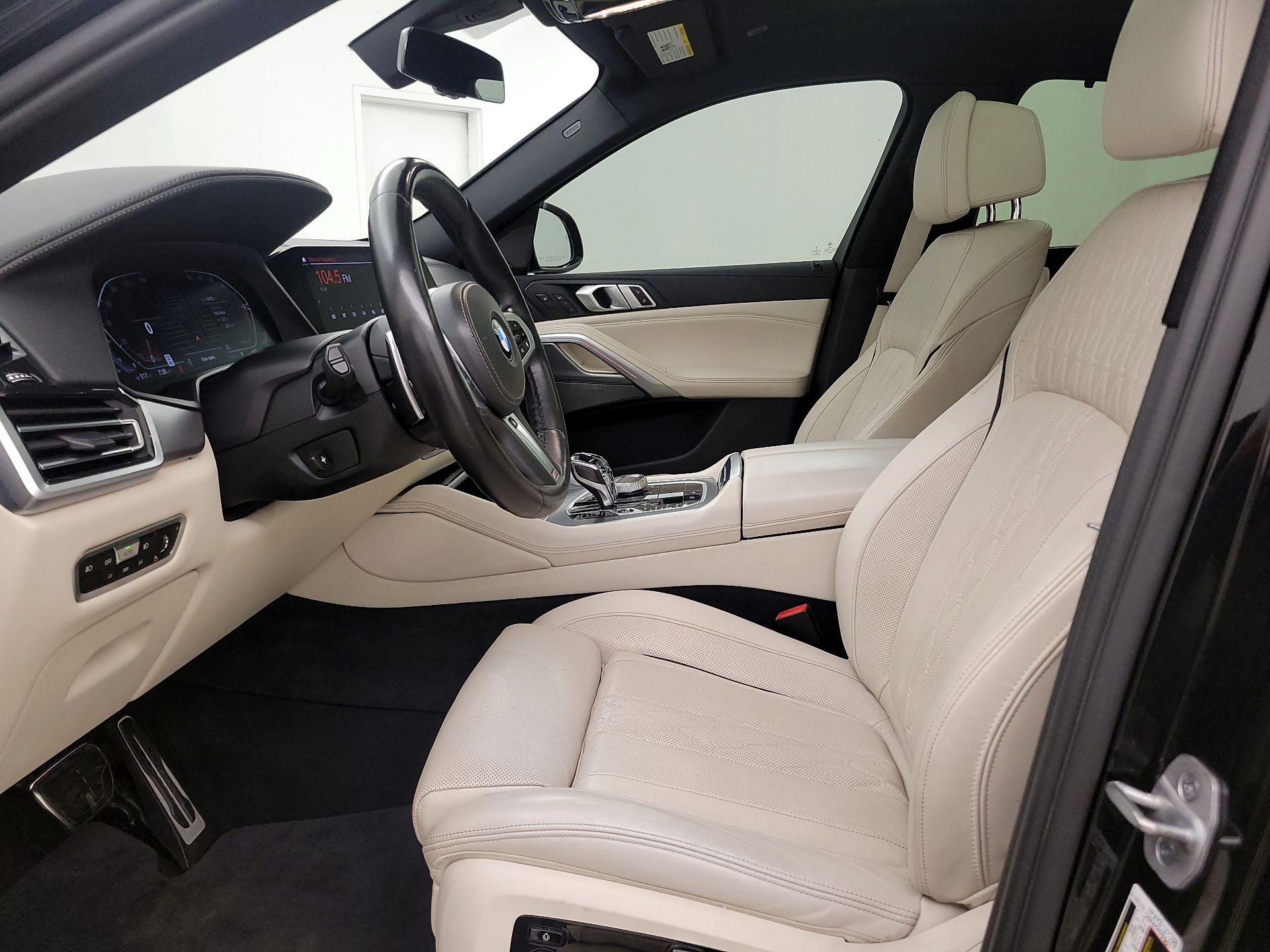 Thumbnail: 2021 BMW X6 - 11