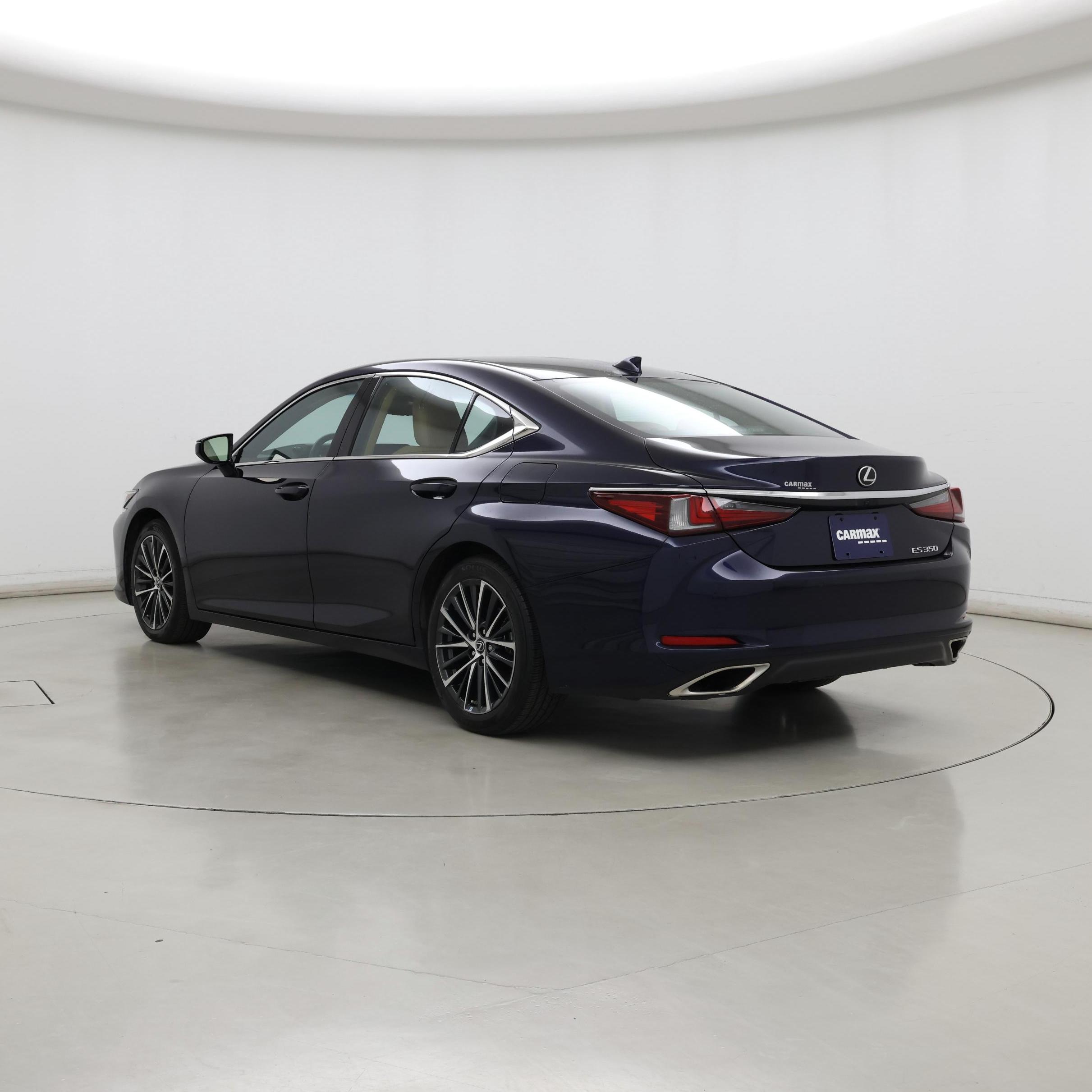 Thumbnail: 2022 Lexus ES - 2