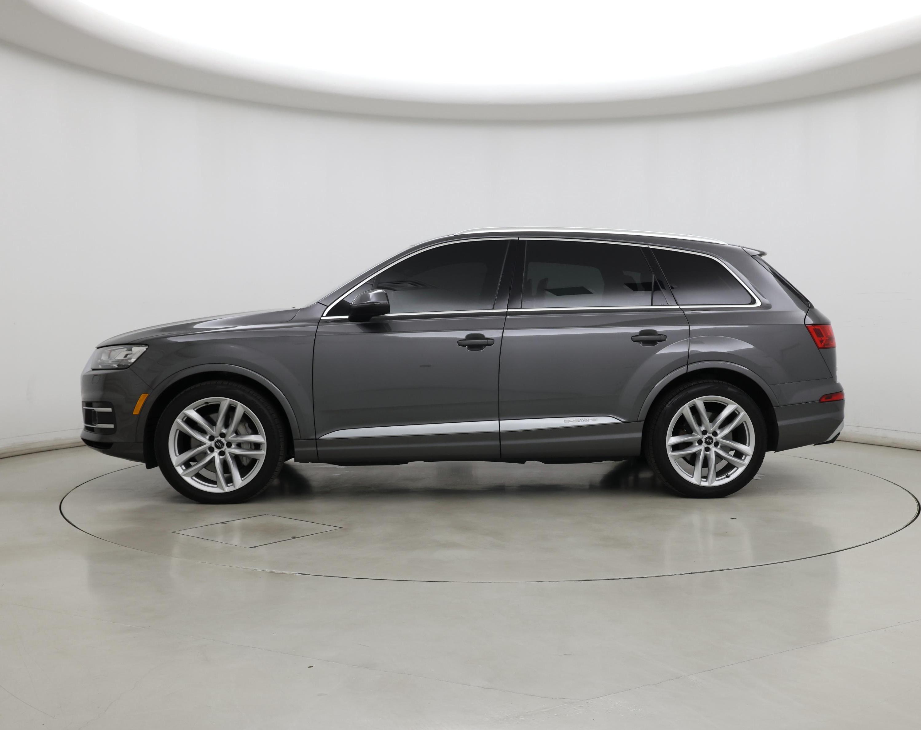Thumbnail: 2018 Audi Q7 - 3