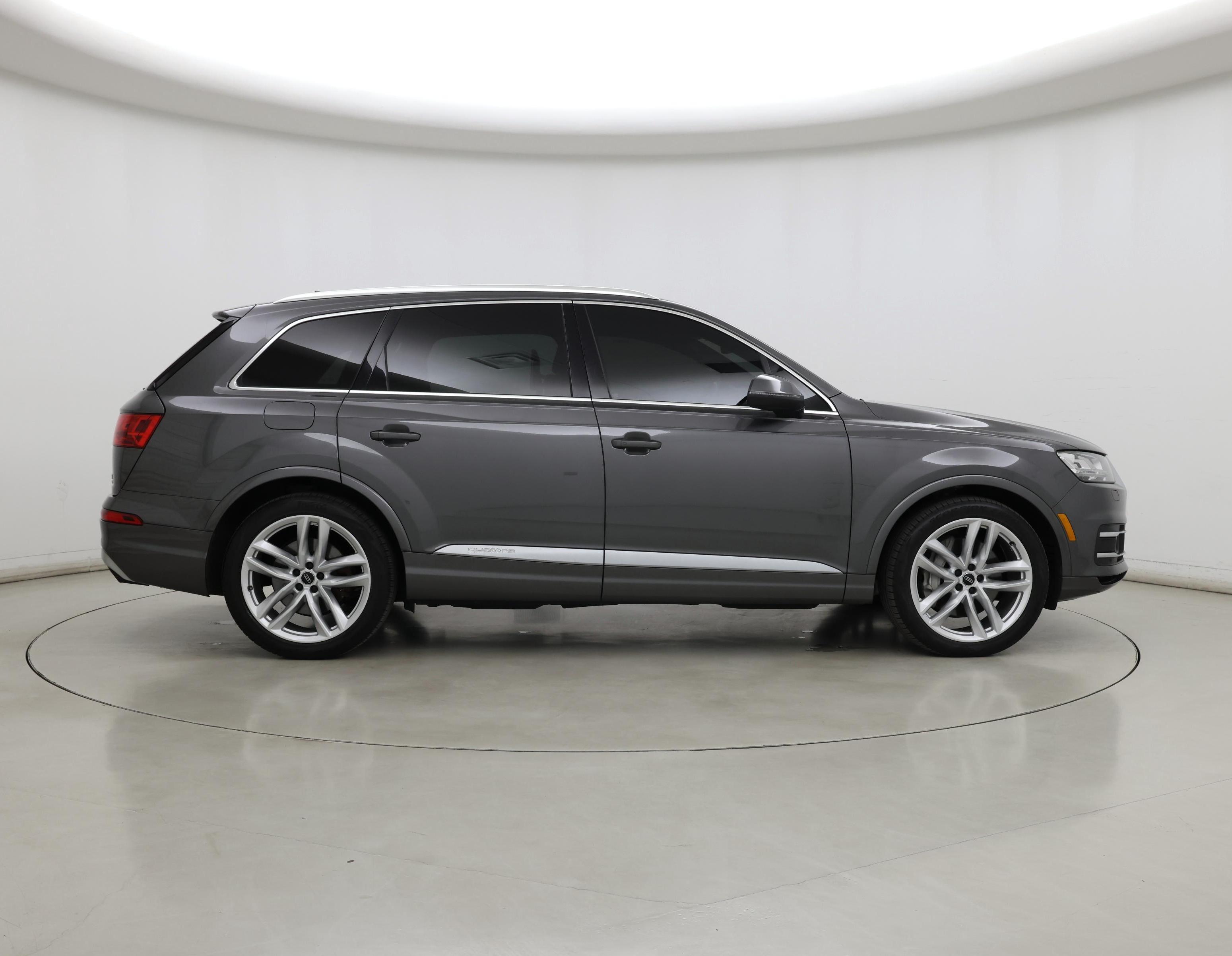 Thumbnail: 2018 Audi Q7 - 7
