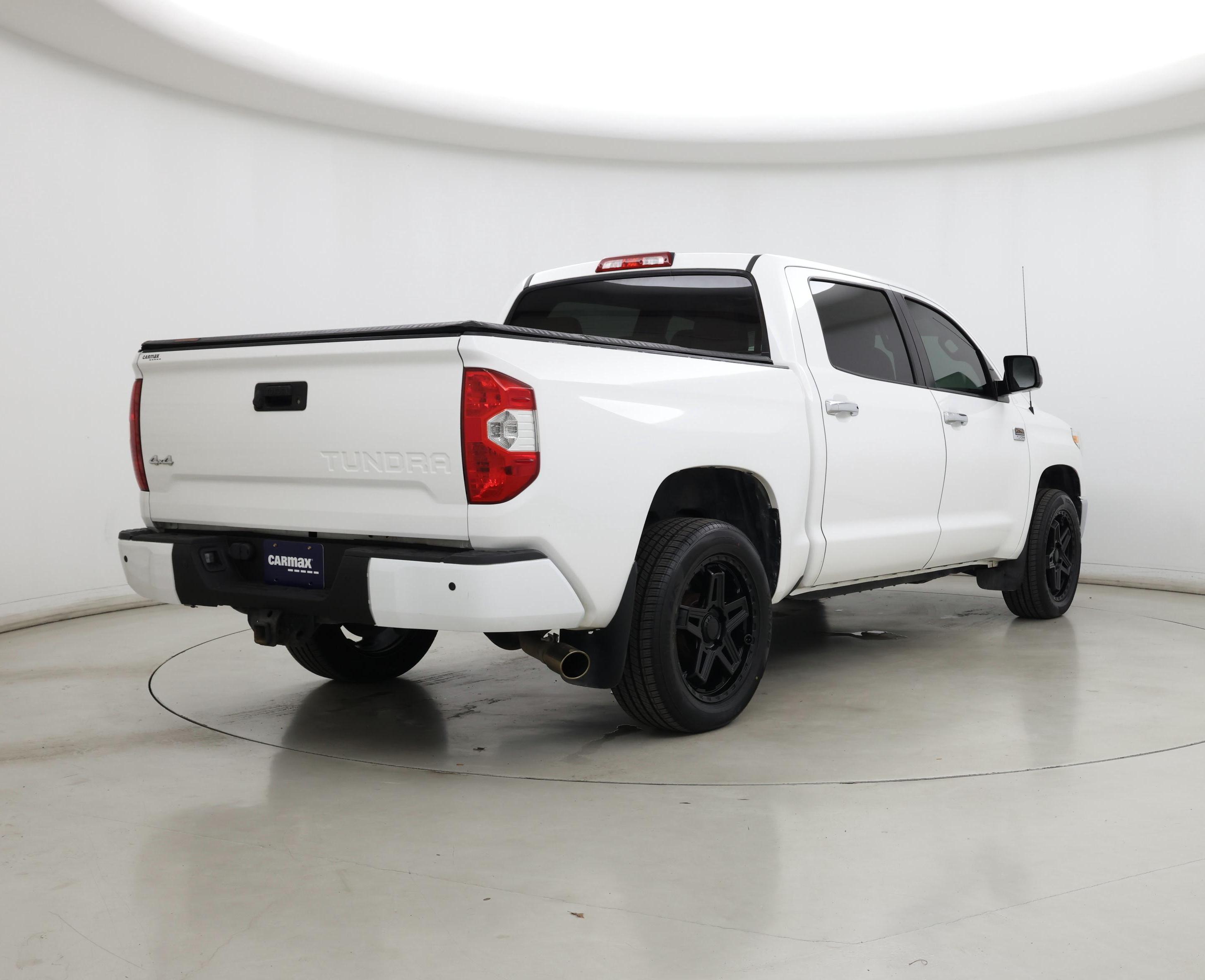 Thumbnail: 2018 Toyota Tundra - 8