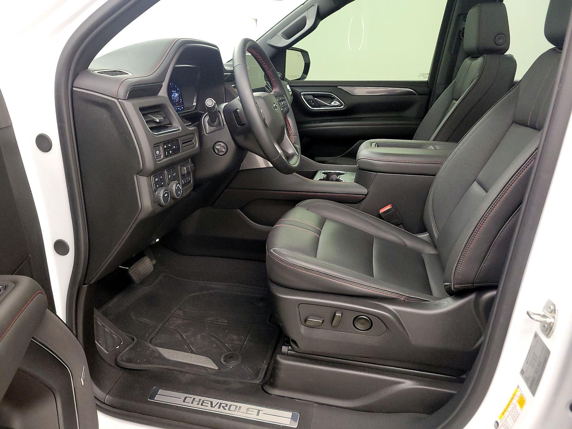 Thumbnail: 2024 Chevrolet Suburban - 11
