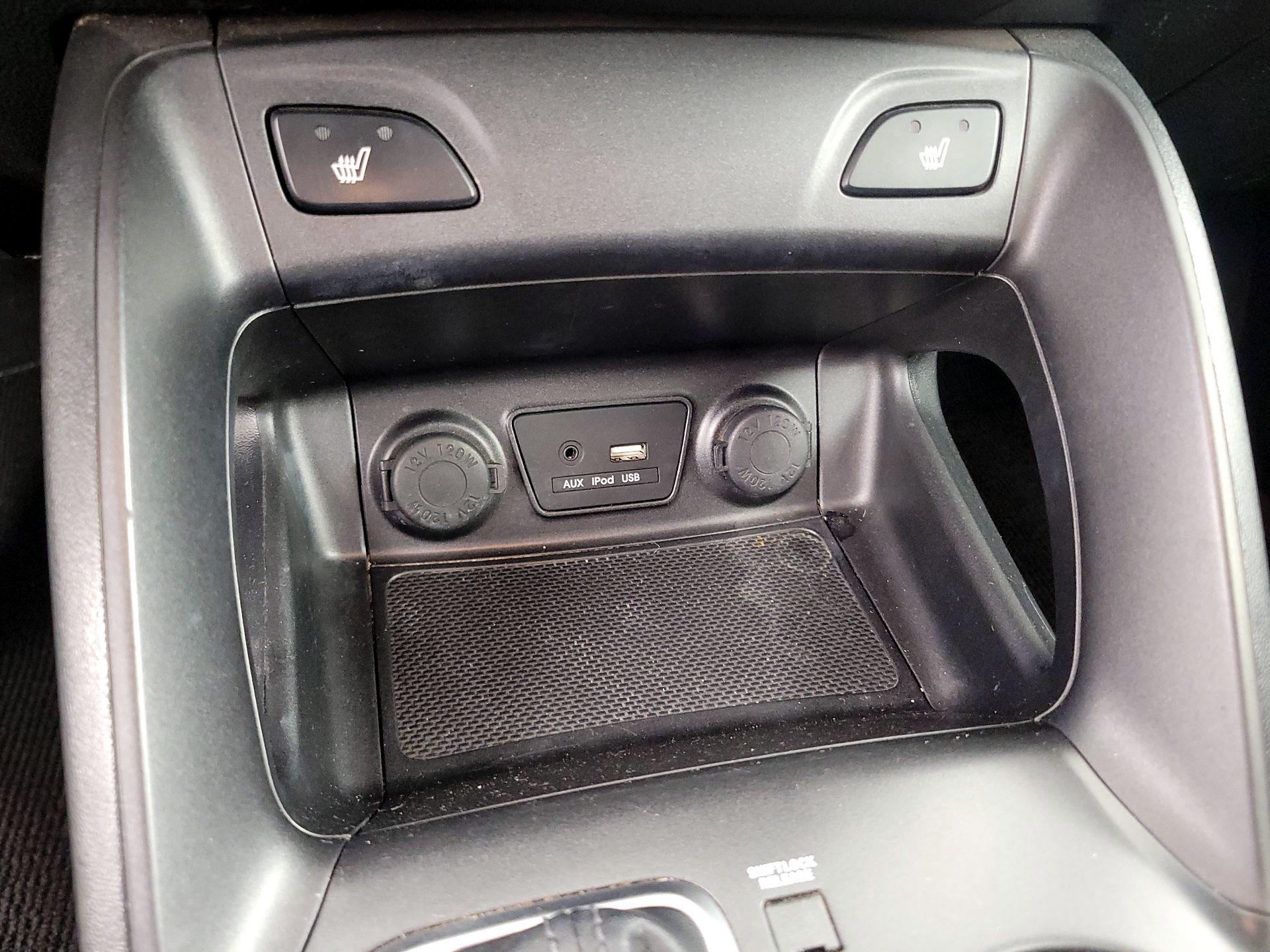 Thumbnail: 2015 Hyundai Tucson - 18