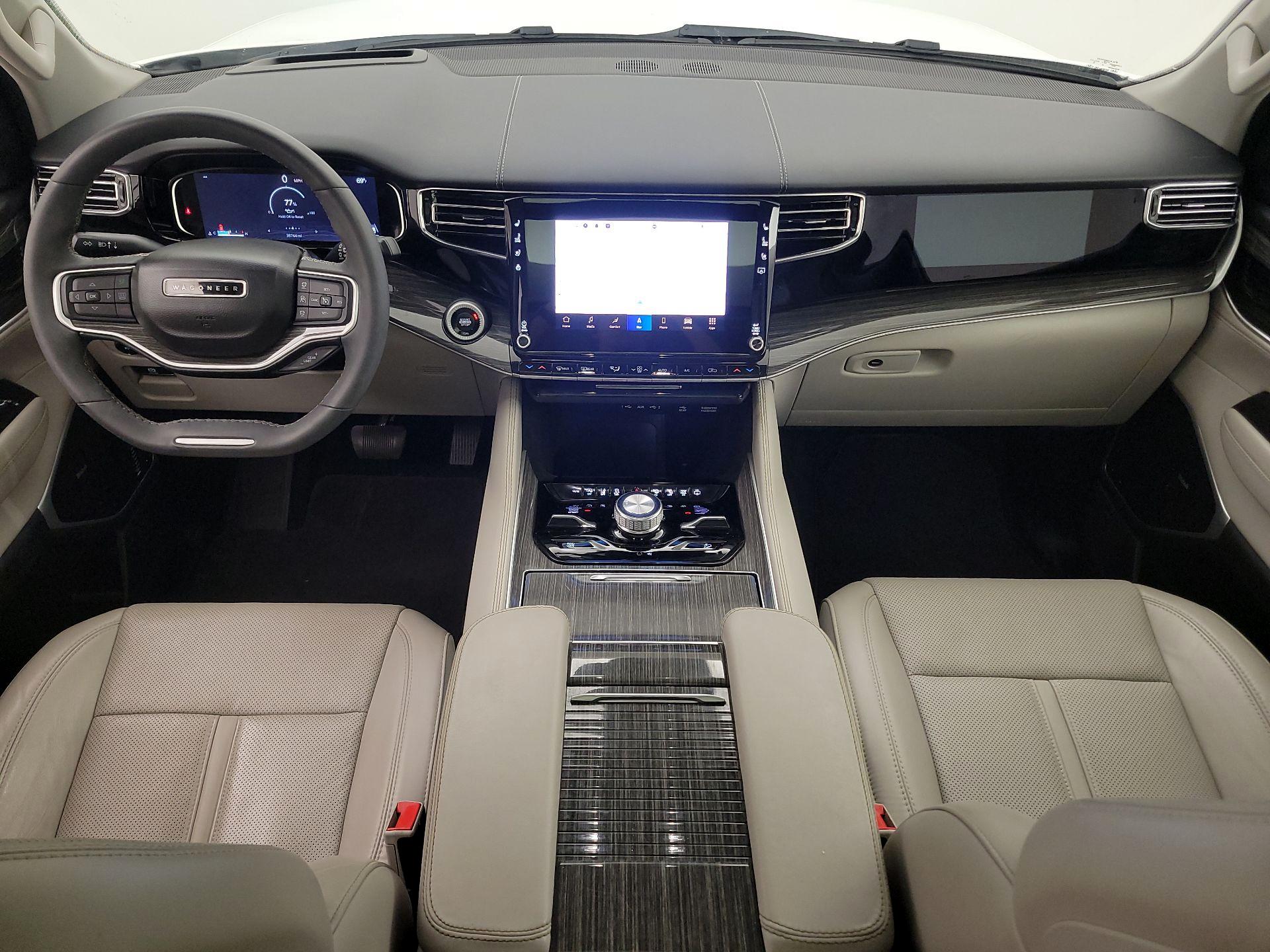 Thumbnail: 2022 Jeep Wagoneer - 9