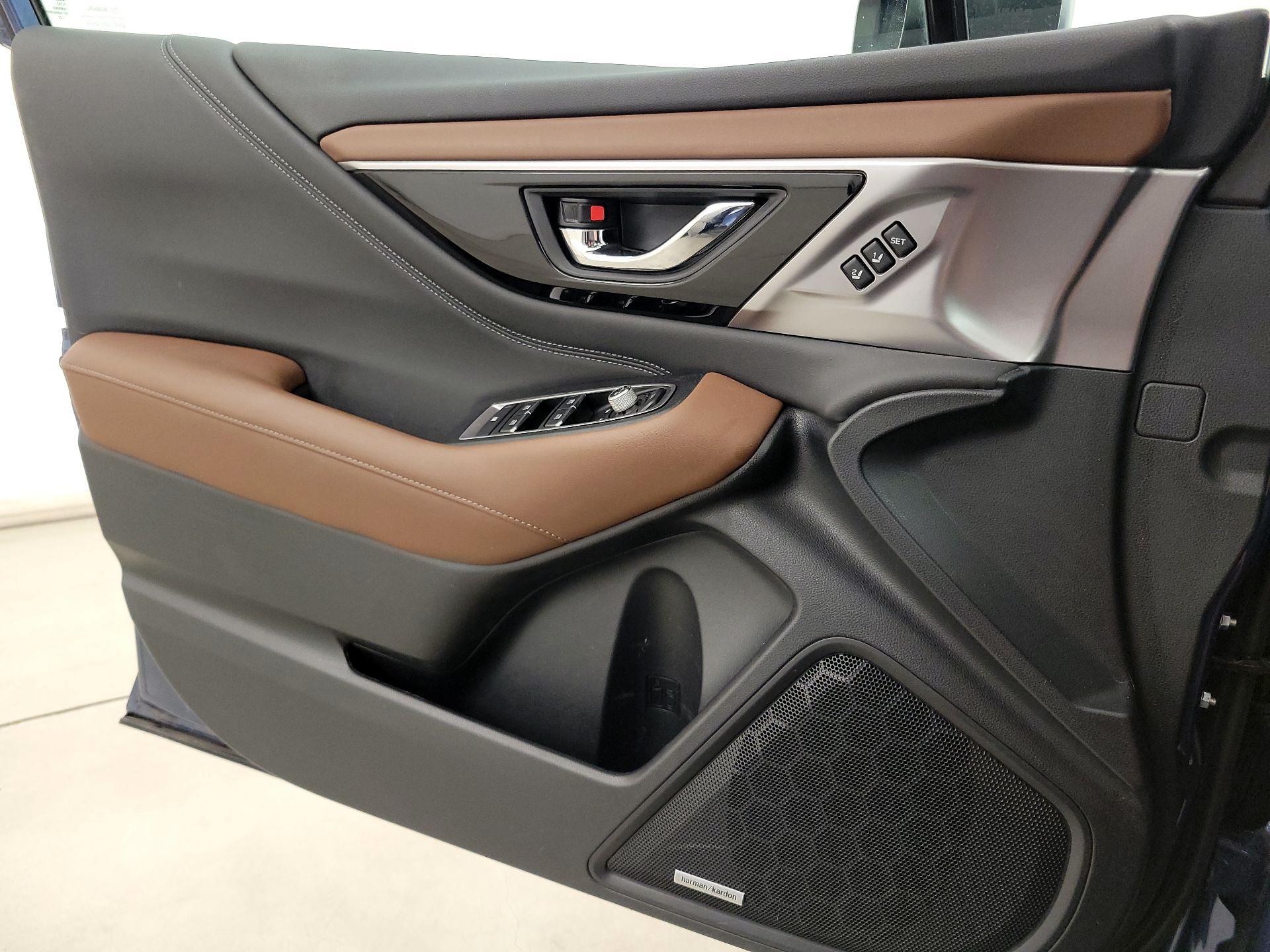 Thumbnail: 2022 Subaru Outback - 12