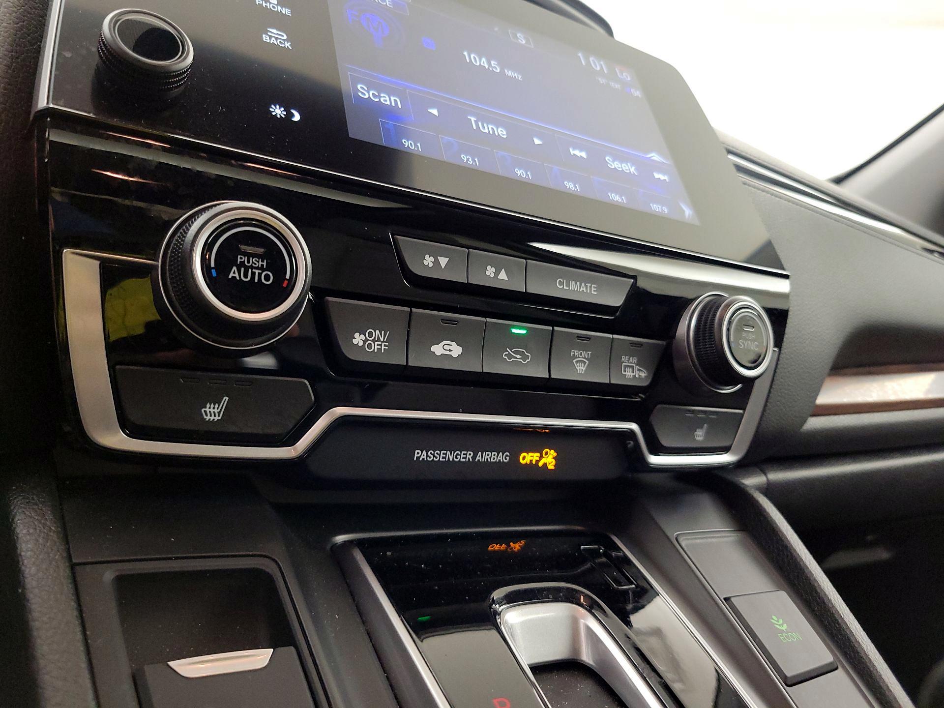 Thumbnail: 2019 Honda CR-V - 16