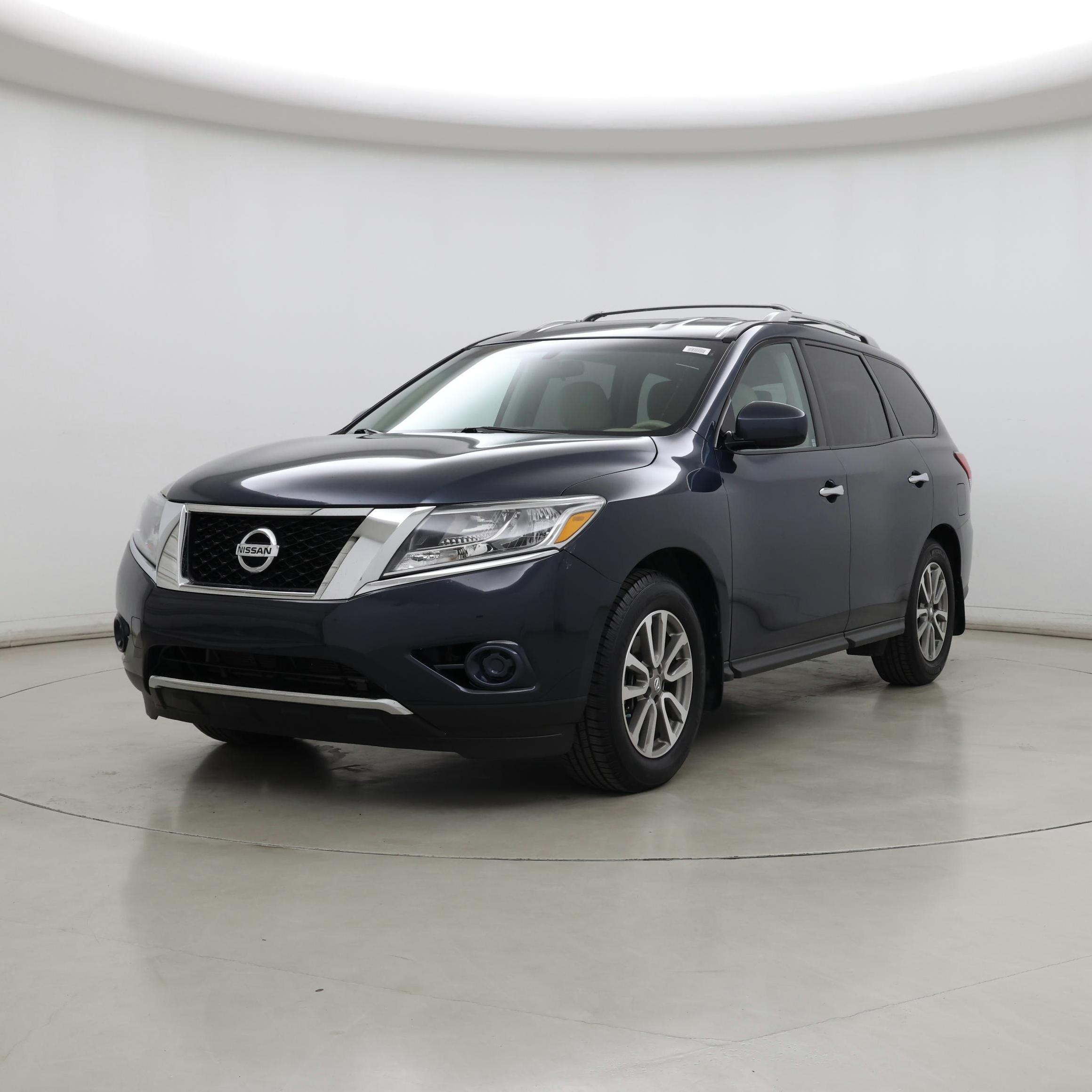 Thumbnail: 2015 Nissan Pathfinder - 4