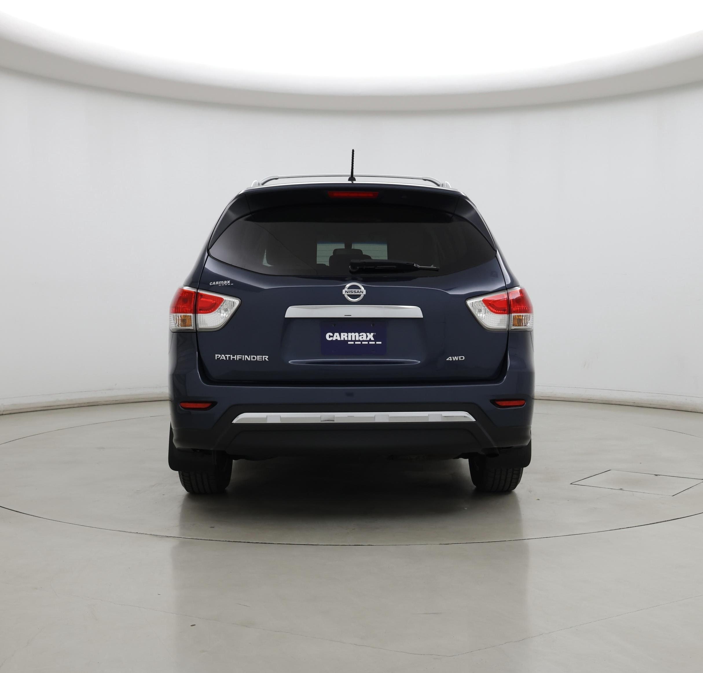 Thumbnail: 2015 Nissan Pathfinder - 6