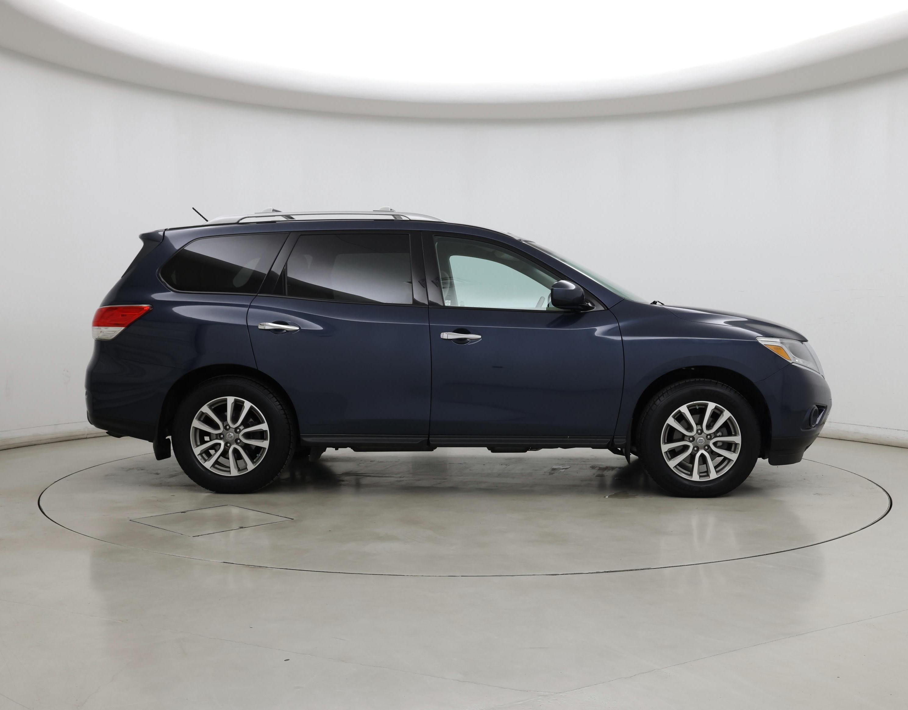 Thumbnail: 2015 Nissan Pathfinder - 7