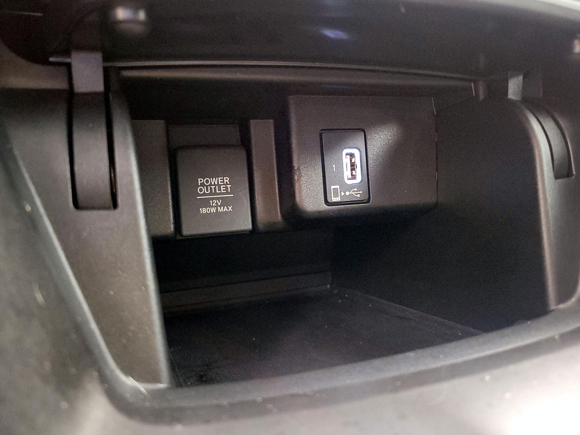 Thumbnail: 2019 Honda Accord - 18