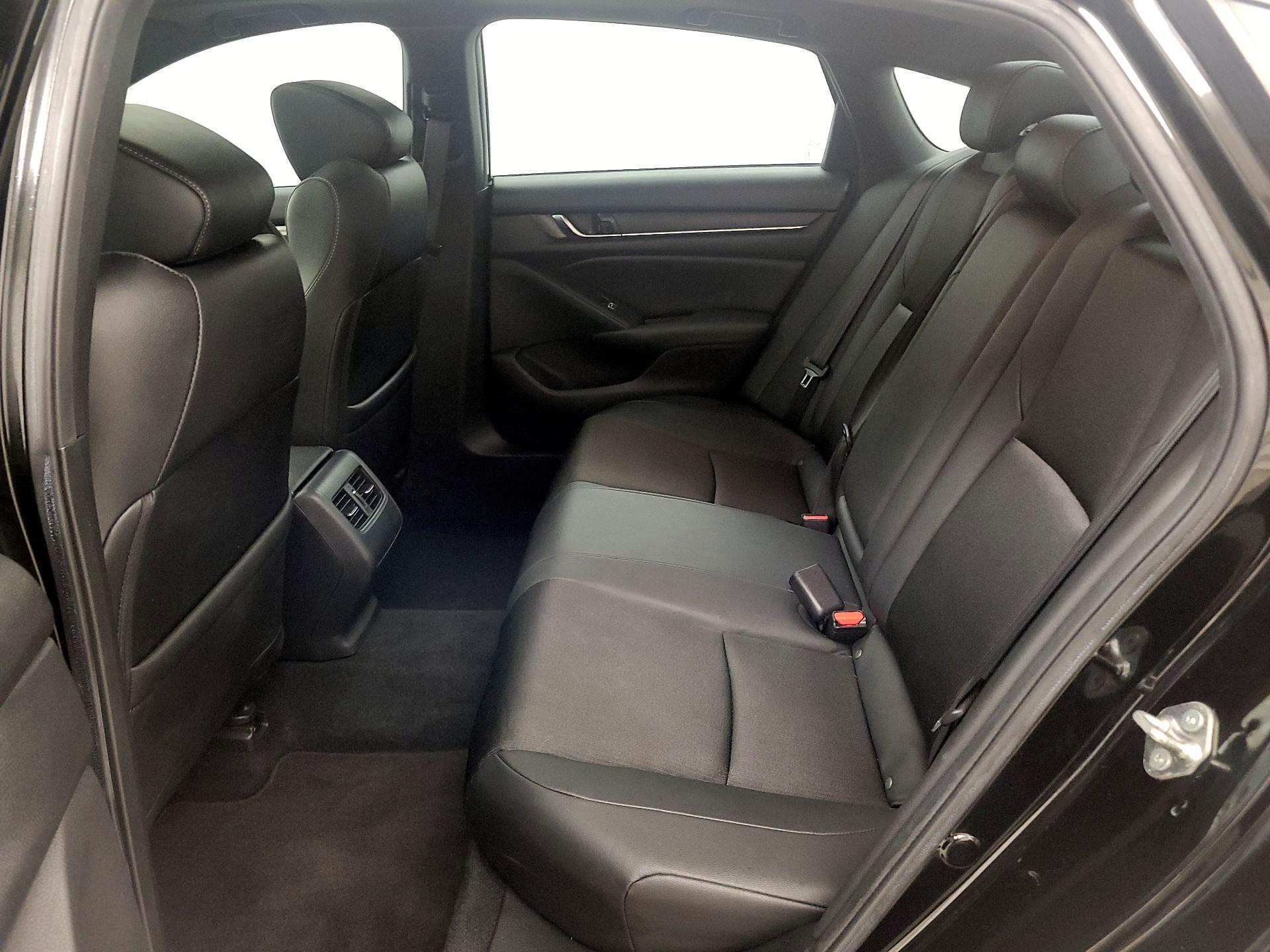 Thumbnail: 2019 Honda Accord - 20