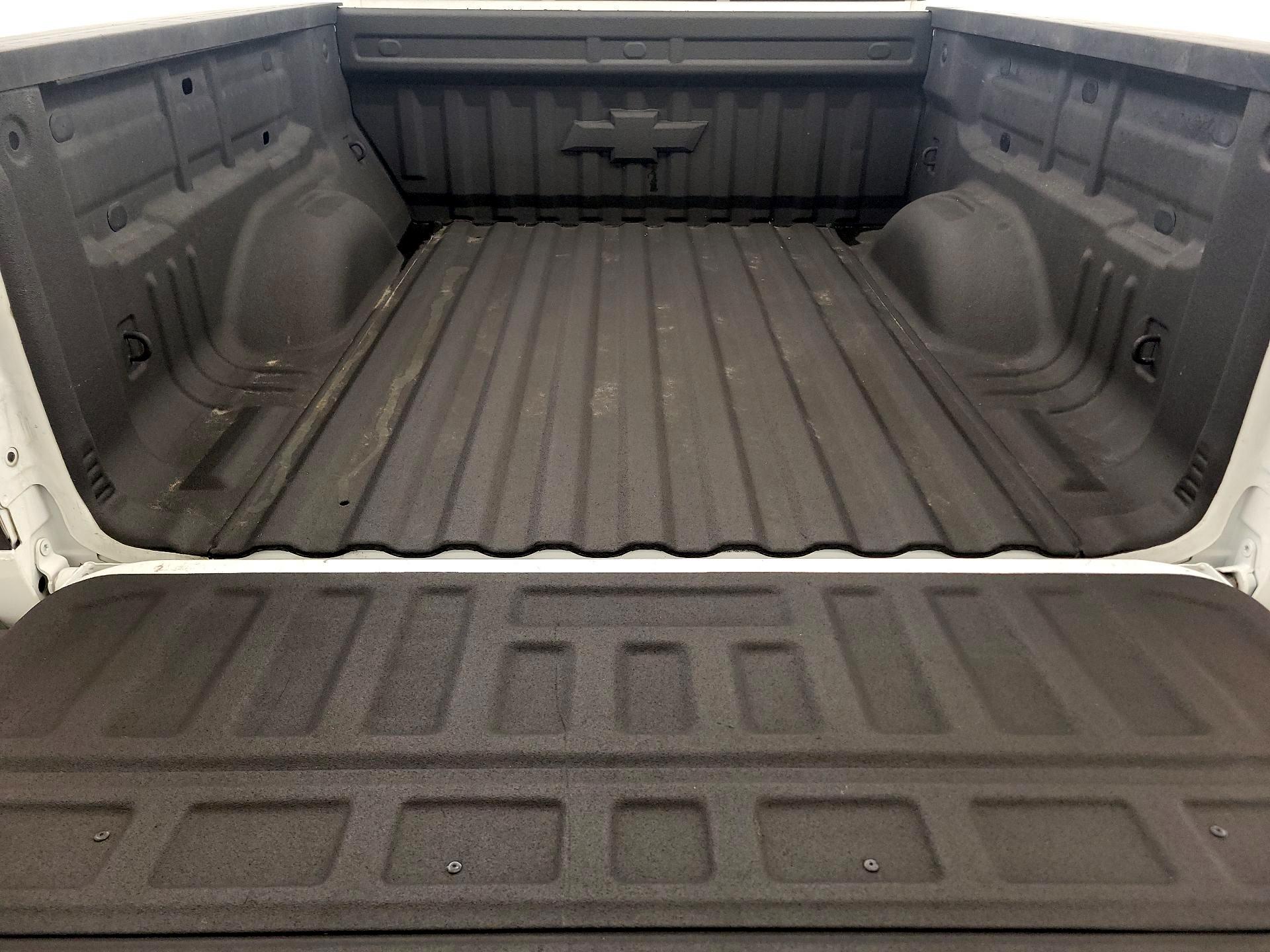 Thumbnail: 2017 Chevrolet Colorado - 20