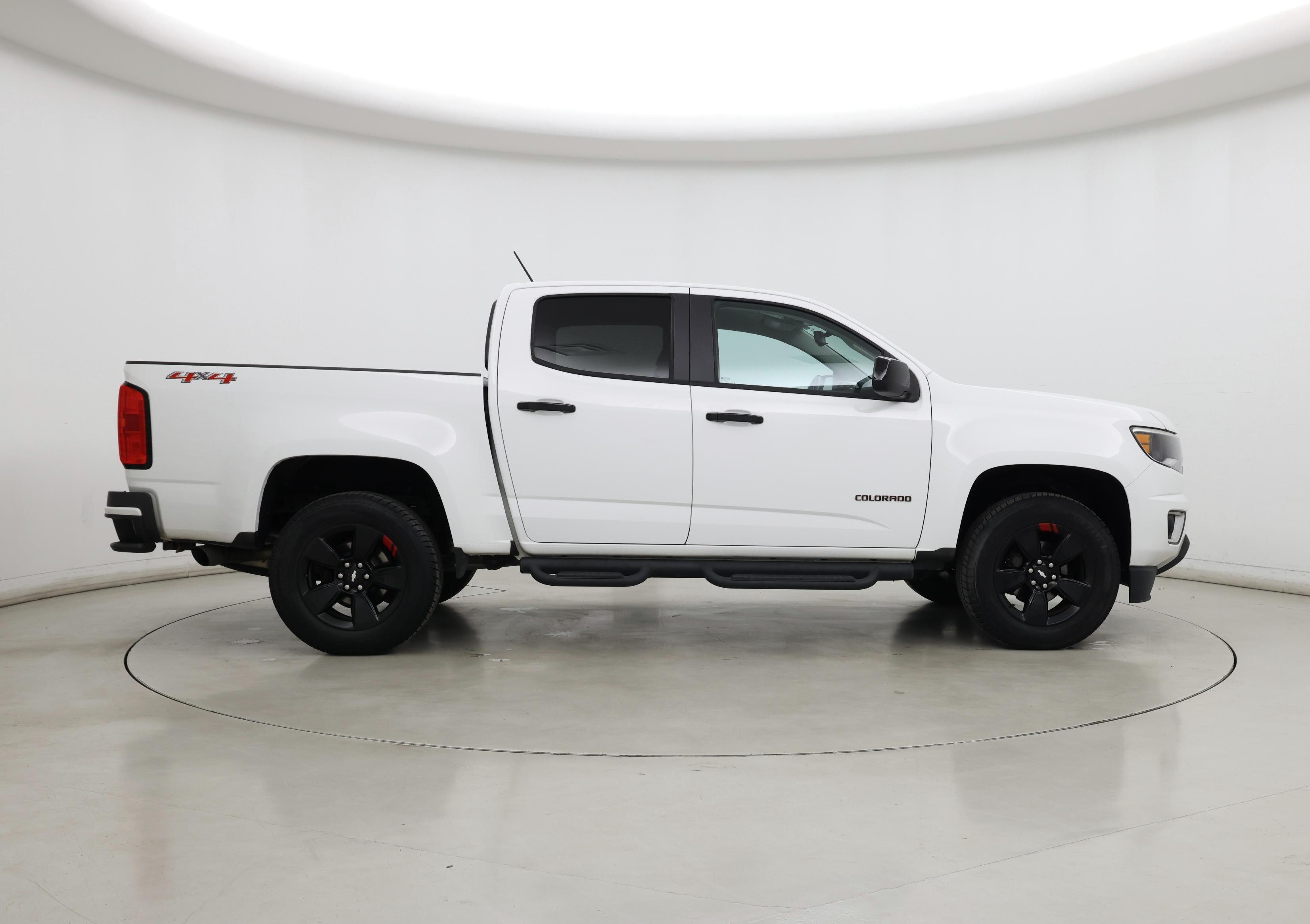 Thumbnail: 2017 Chevrolet Colorado - 7