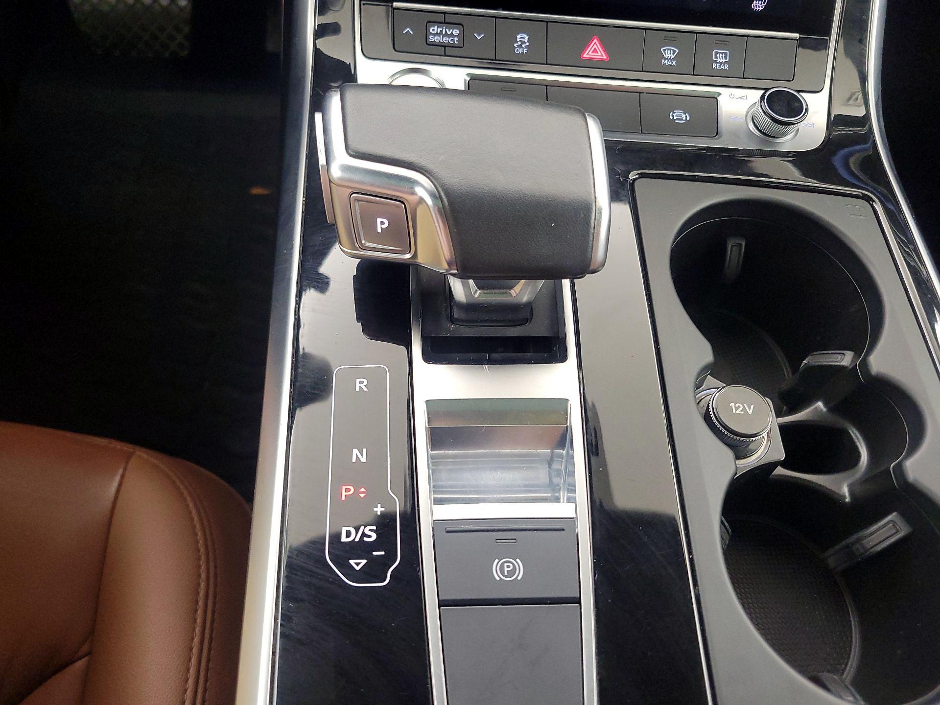 Thumbnail: 2020 Audi Q7 - 18