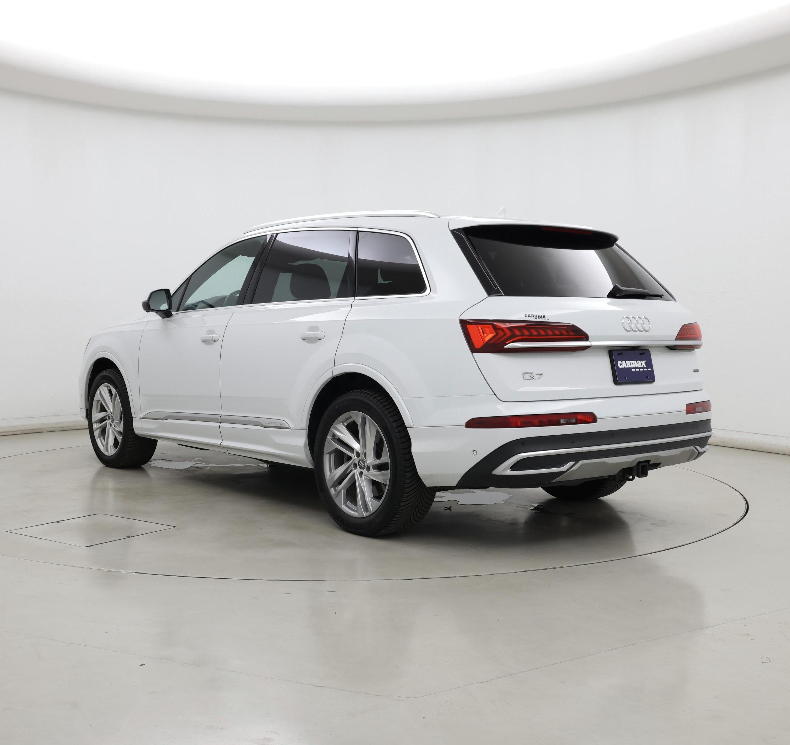 Thumbnail: 2020 Audi Q7 - 2